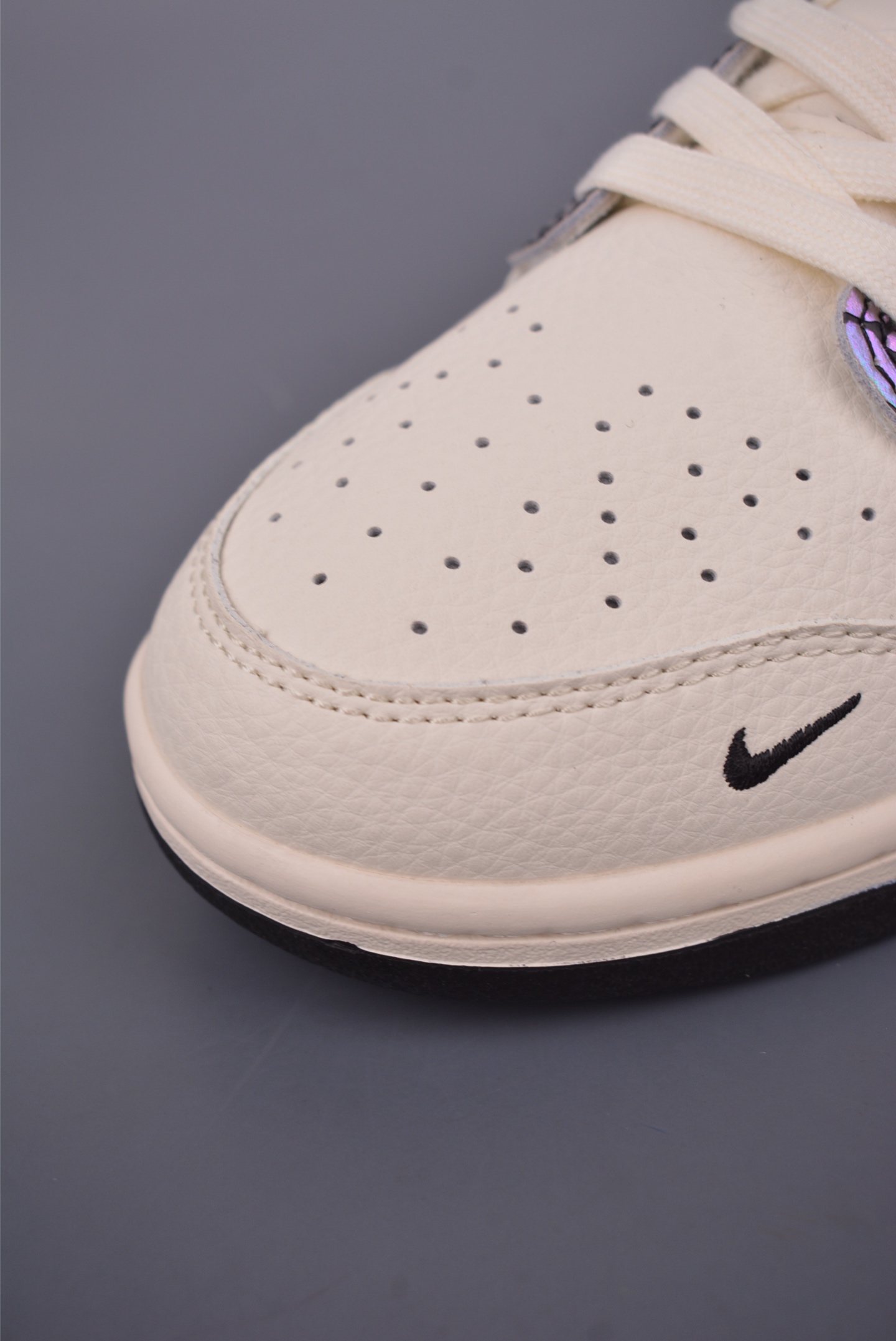 Nike SB Dunk Low Balenciaga Cream White Sneakers HS8068-0301124 6 i1749683501902 2223 0 5