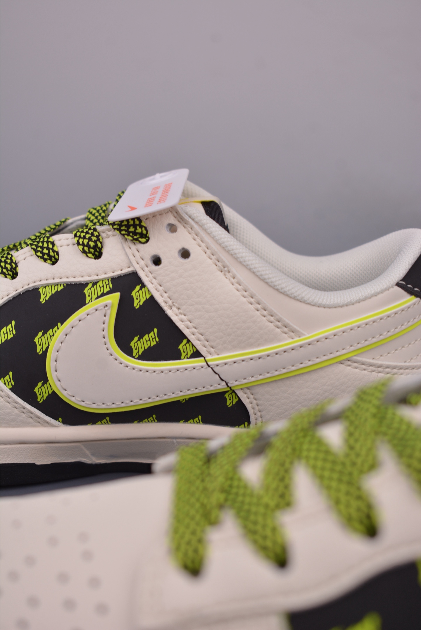 Nike SB Dunk Low Gucci Collab Premium Leather Sneakers - Limited Edition 8 i1749683539130 501 0 7