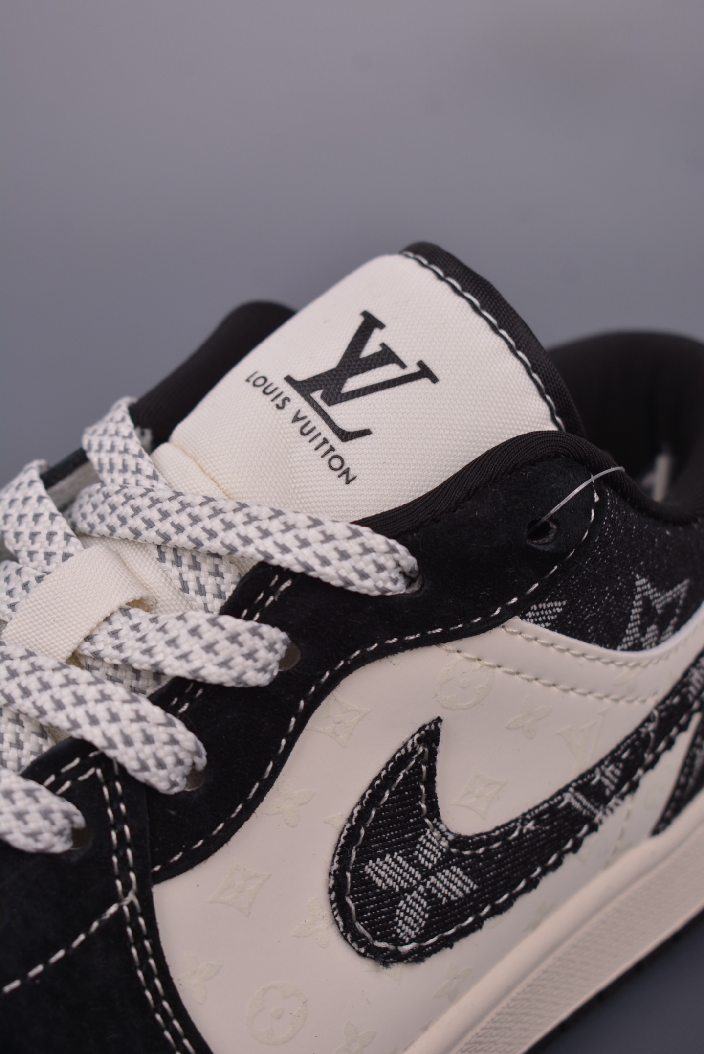 Nike Air Jordan 1 Low x Louis Vuitton Custom Sneakers - Limited Edition 7 i1749683646463 3583 0 6
