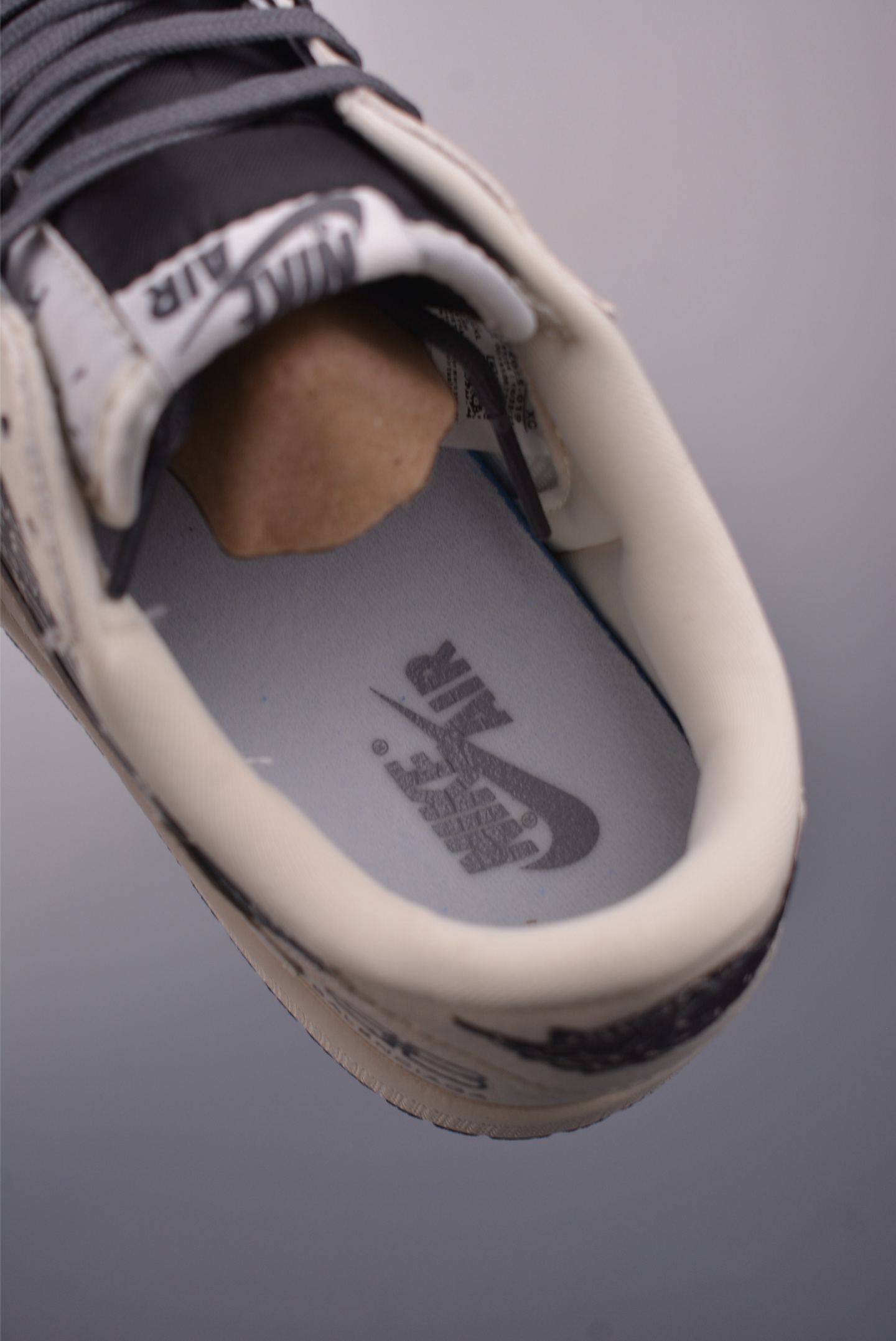 Fragment x Travis Scott x Balenciaga Air Jordan 1 Low - Limited Edition 10 i1749683767218 3970 0 8