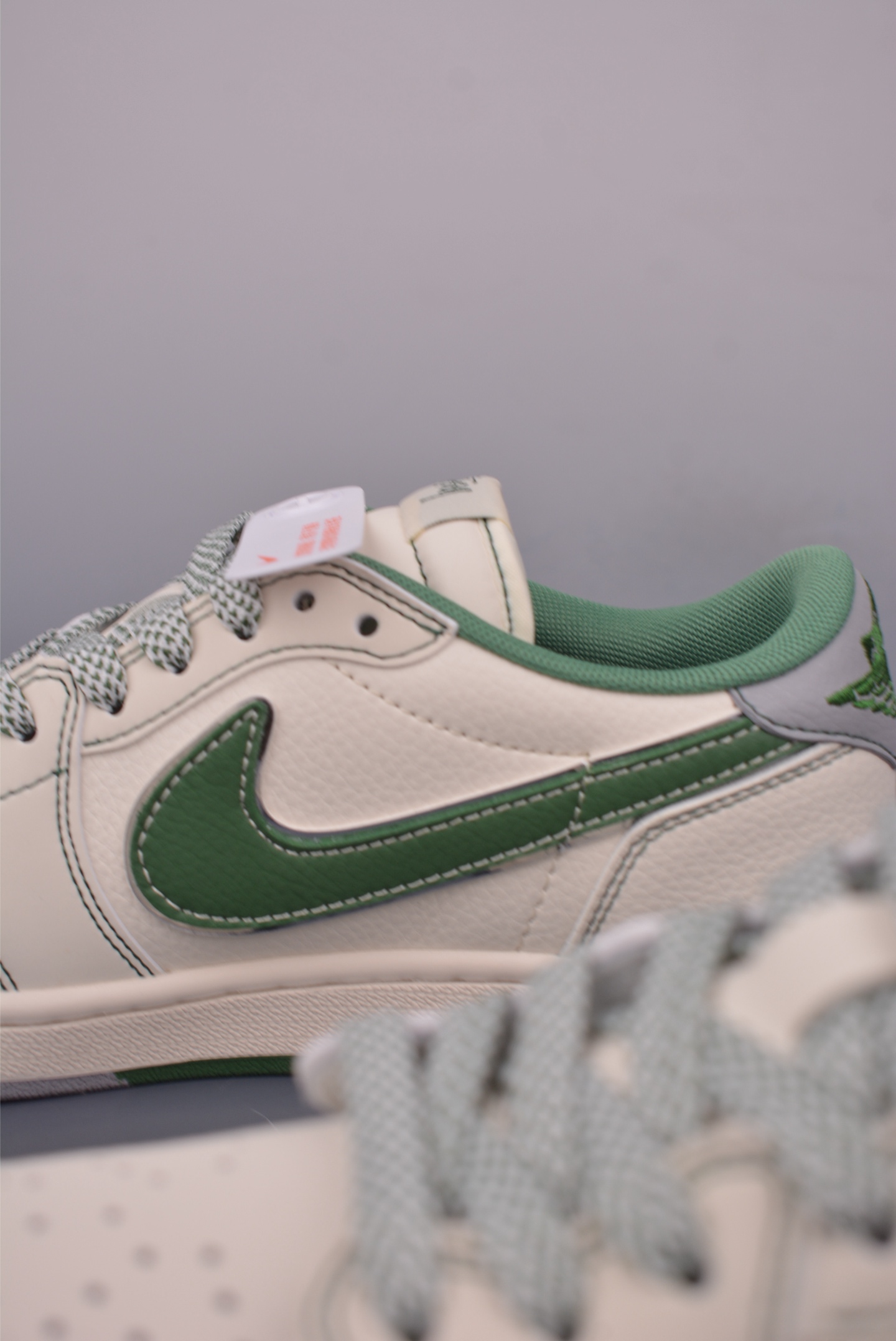 Fragment x Travis Scott x 斯图西 Air Jordan 1 Low 三方联名倒钩 XF8698-073-莆田鞋,莆田鞋货源,高仿鞋,高仿鞋货源,安福档口,莆田高仿鞋,莆田鞋批发,高仿鞋批发,莆田高仿运动鞋,高仿运动鞋,莆田运动鞋 Fragment x Travis Scott x 斯图西 Air Jordan 1 Low 三方联名倒钩 XF8698-073