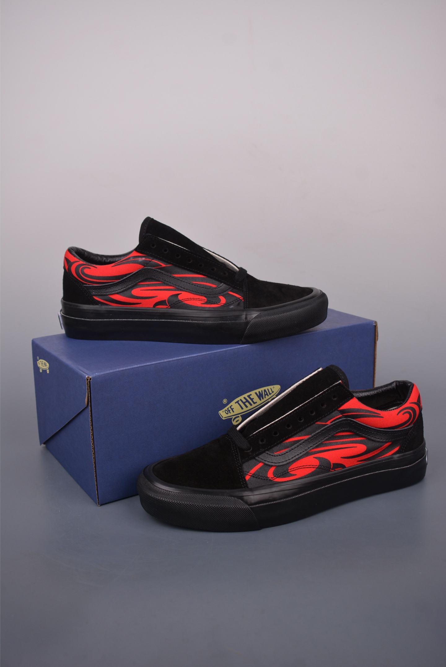 Vans Old Skool Premium Comfortable Black & Red Vulcanized Skate Shoes 6 i1749762520707 3773 0 4
