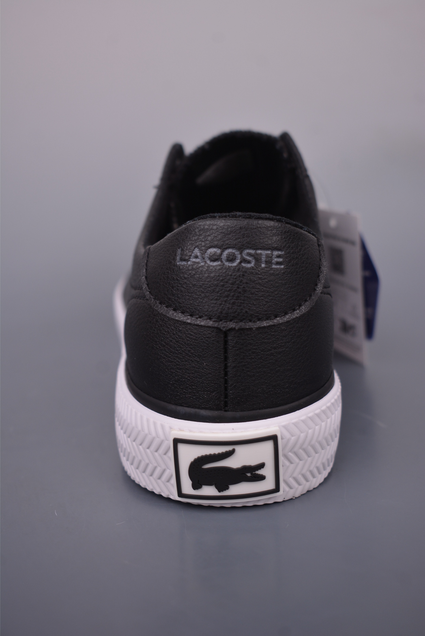 Lacoste Men's Classic Low-Top Sneakers - Simple, Stylish, and Comfortable 5 i1749762626647 2891 0 3