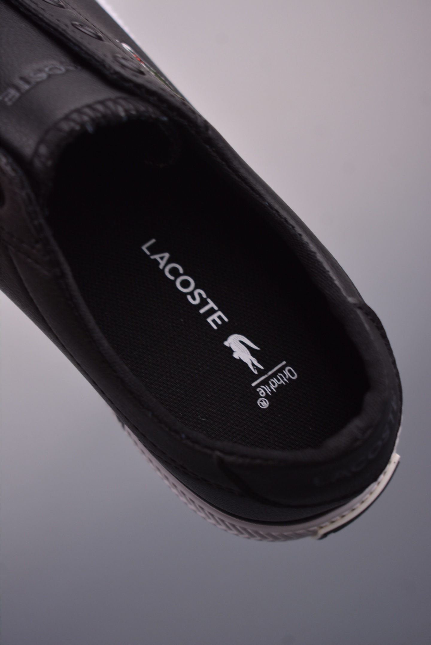 Lacoste Men's Classic Low-Top Sneakers - Simple, Stylish, and Comfortable 10 i1749762626696 1541 0 8