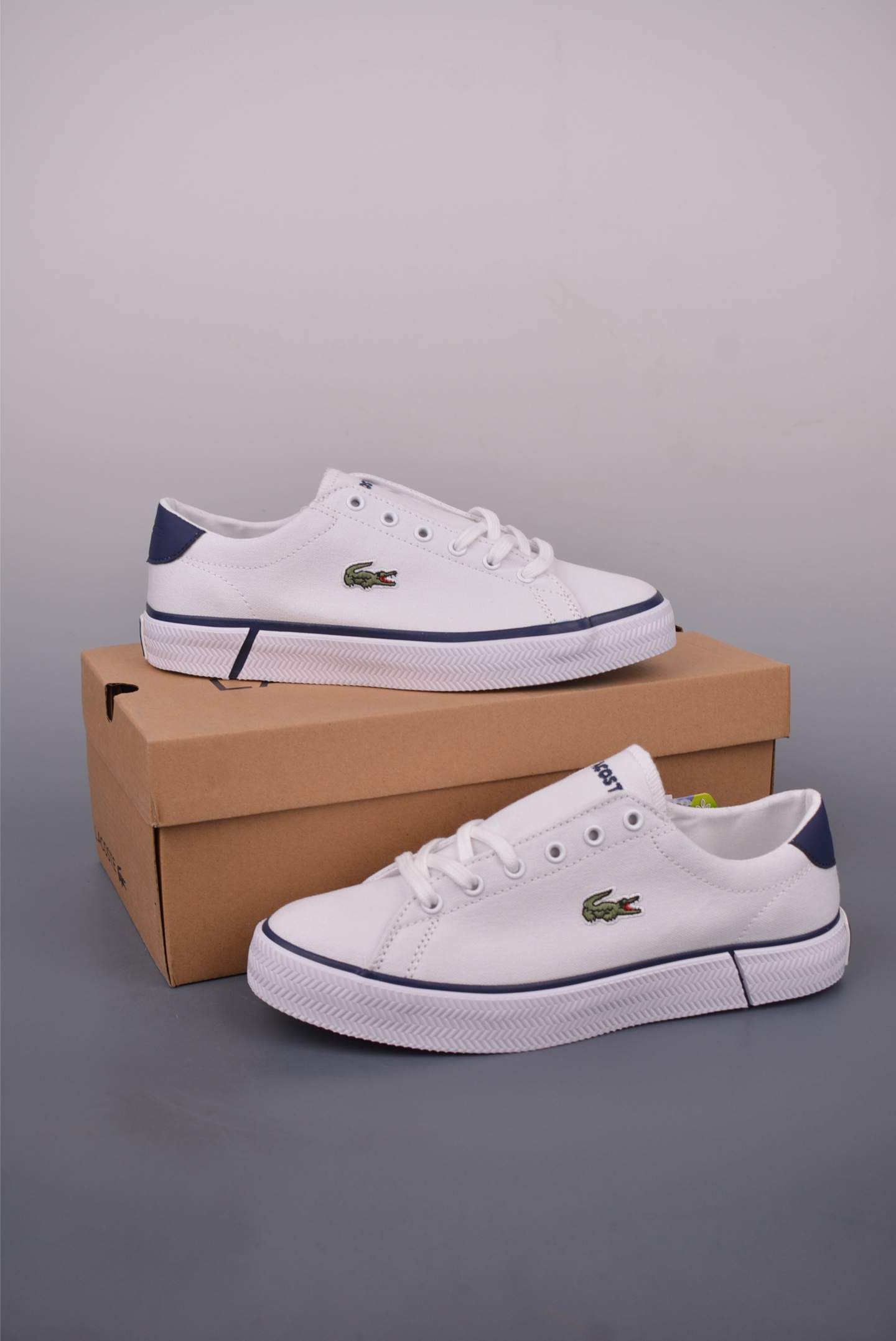 Lacoste Classic Low-Top Sneakers - Comfortable & Stylish Casual Shoes 3 i1749762641435 3040 0 2