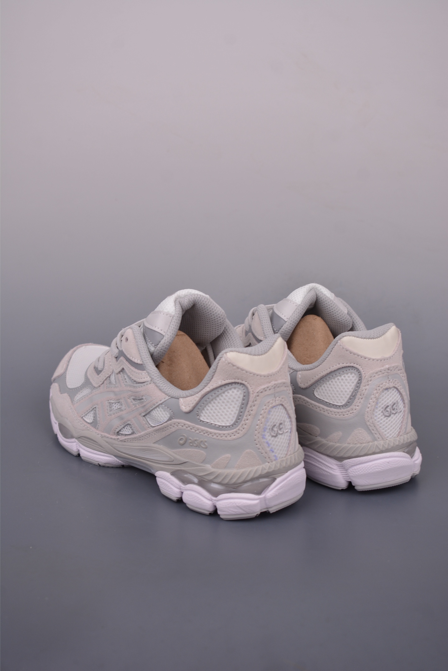 Asics Gel-NYC 纯原版本 亚瑟士运动休闲透气专业跑鞋 1203A663-101-莆田鞋,莆田鞋货源,高仿鞋,高仿鞋货源,安福档口,莆田高仿鞋,莆田鞋批发,高仿鞋批发,莆田高仿运动鞋,高仿运动鞋,莆田运动鞋 Asics Gel-NYC 纯原版本 亚瑟士运动休闲透气专业跑鞋 1203A663-101