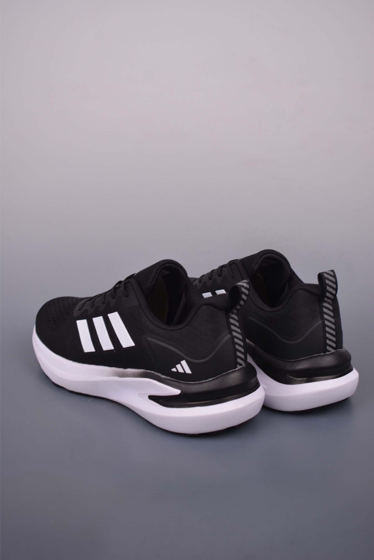 Adidas Response CTL7: Comfort Running Shoes for Men - Boost Your Performance 2 i1749762733744 3234 0 1