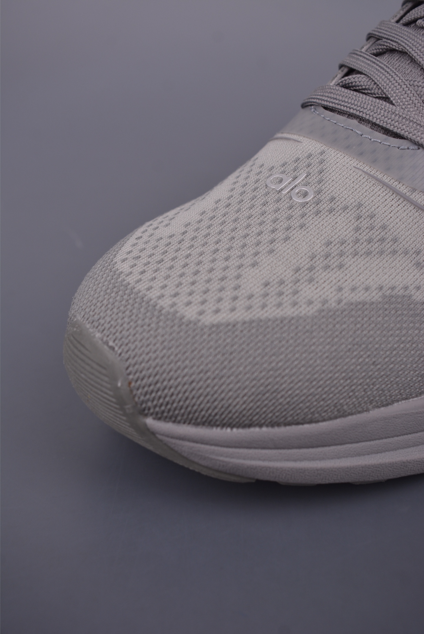 Alo Yoga Runner Mode Sneakers - Comfortable, Stylish, and Durable 6 i1749762816066 9766 0 5