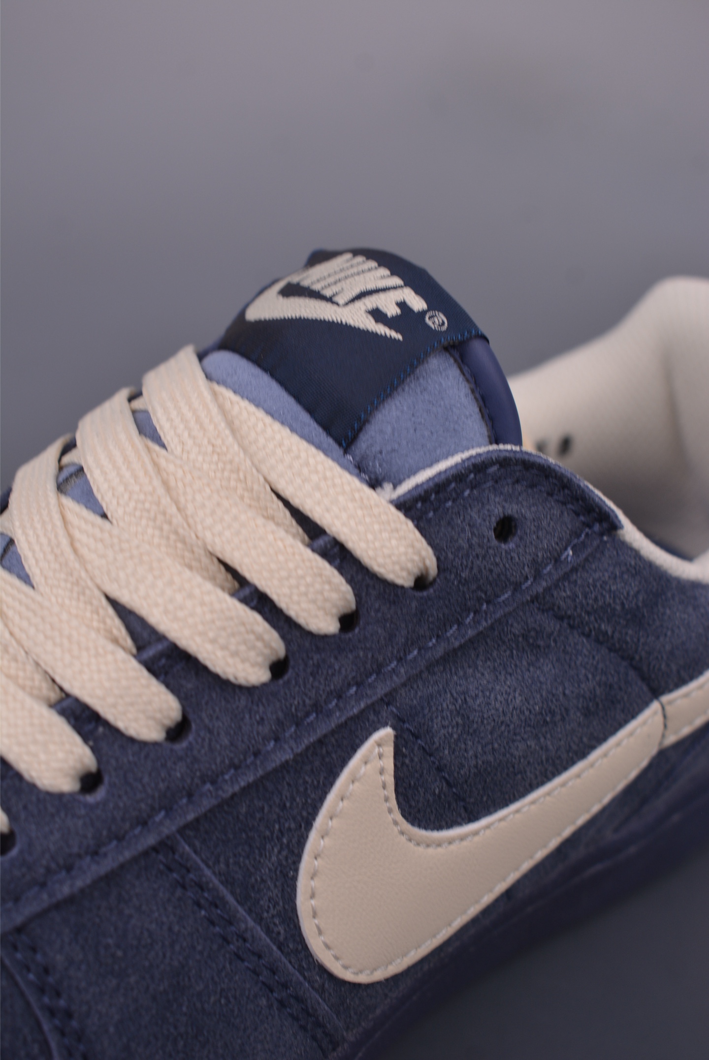 Nike Field General 82 Snake Skin Swoosh 舒适百搭薄底 复古休闲板鞋 IF0666-400-莆田鞋,莆田鞋货源,高仿鞋,高仿鞋货源,安福档口,莆田高仿鞋,莆田鞋批发,高仿鞋批发,莆田高仿运动鞋,高仿运动鞋,莆田运动鞋 Nike Field General 82 Snake Skin Swoosh 舒适百搭薄底 复古休闲板鞋 IF0666-400