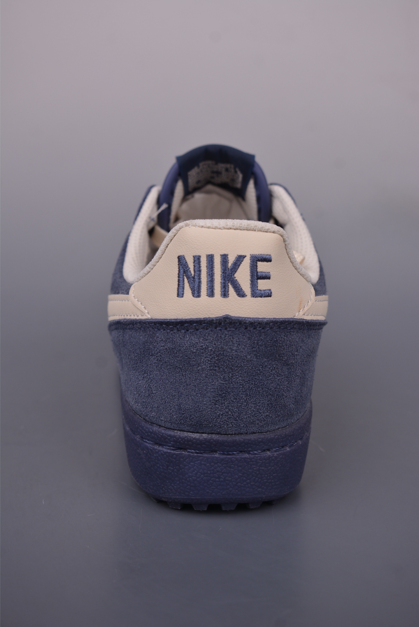 Nike Field General 82 Snake Skin Swoosh 舒适百搭薄底 复古休闲板鞋 IF0666-400-莆田鞋,莆田鞋货源,高仿鞋,高仿鞋货源,安福档口,莆田高仿鞋,莆田鞋批发,高仿鞋批发,莆田高仿运动鞋,高仿运动鞋,莆田运动鞋 Nike Field General 82 Snake Skin Swoosh 舒适百搭薄底 复古休闲板鞋 IF0666-400