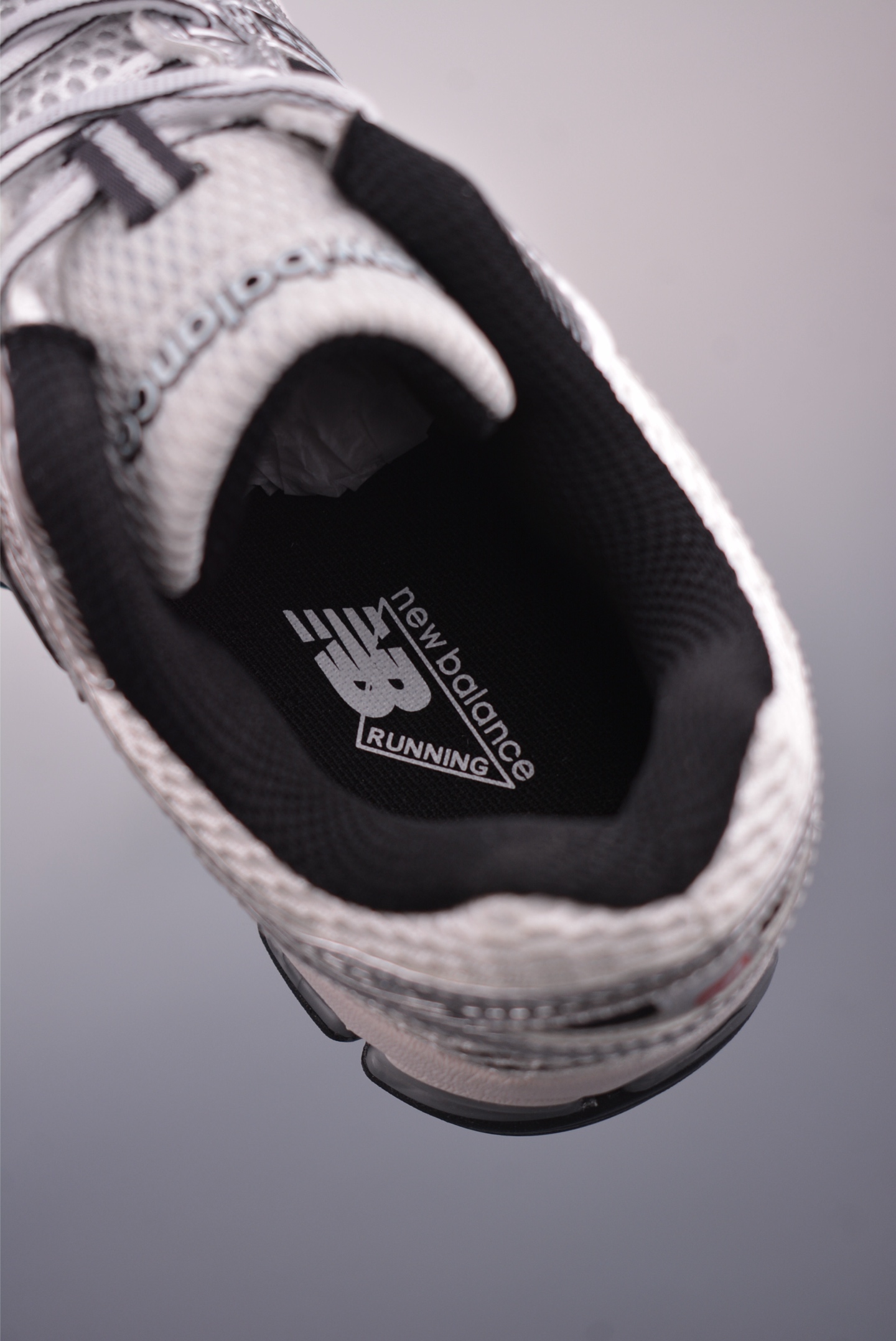 New Balance 860V2 Low-Top Running Shoes - Silver Metallic Design 10 i1749766104551 7446 0 8