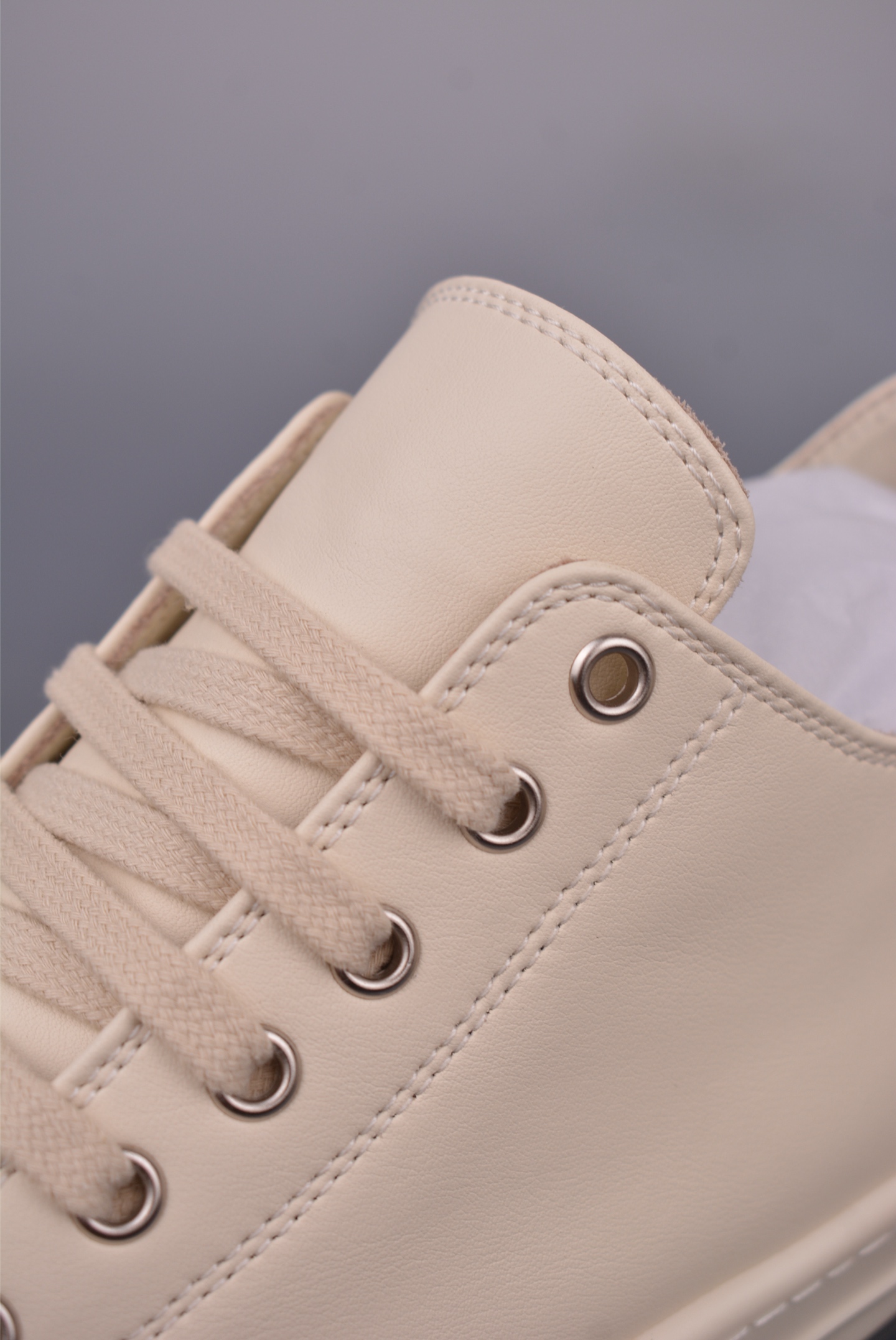 Rick Owens DRKSHDW Low-Top Sneakers - Classic Design, Premium Leather 8 i1749766557655 1419 0 6
