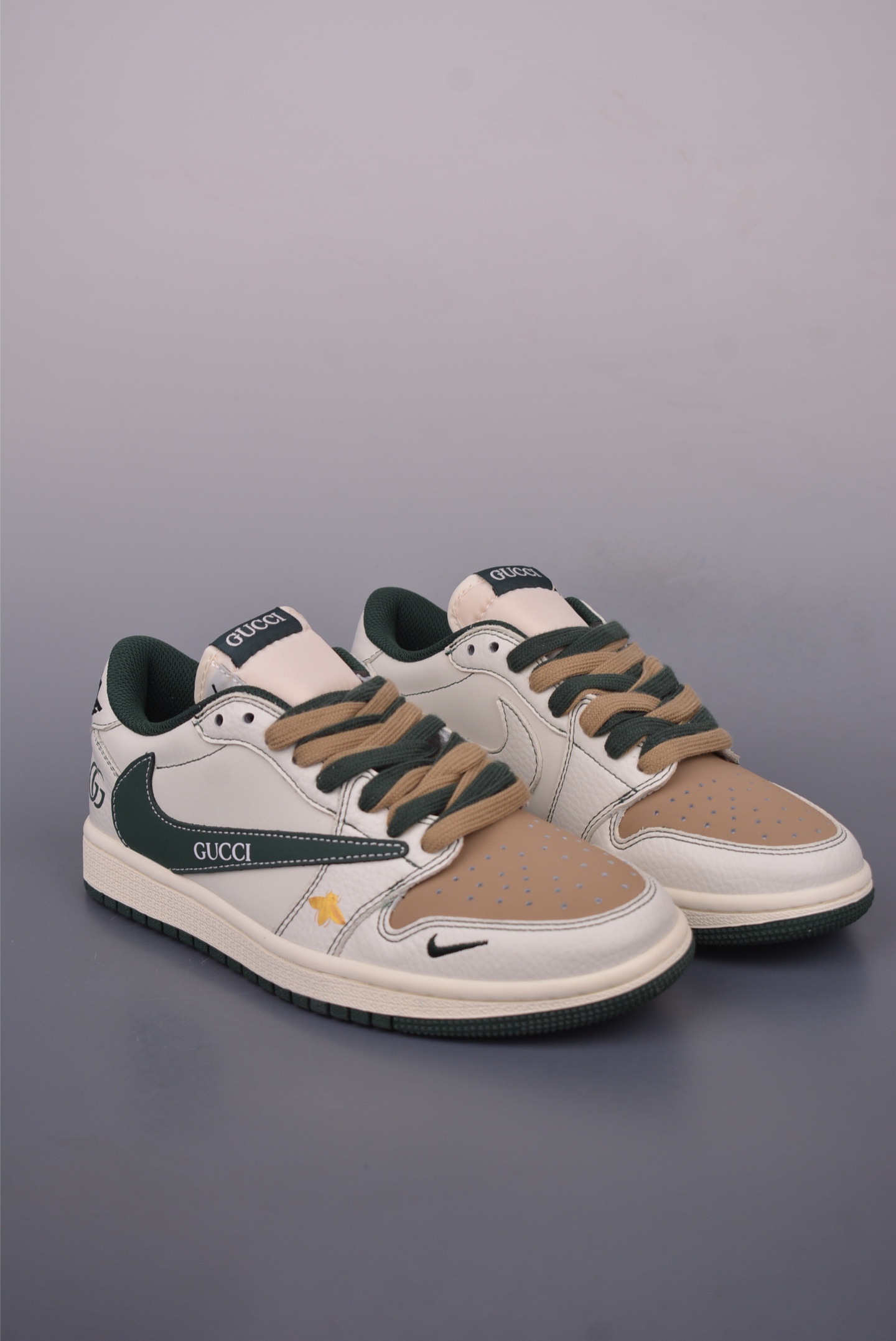 Gucci Air Jordan 1 Low Sneakers - Fashionable Comfort and Iconic Design 2 i1749767914984 5962 0 0