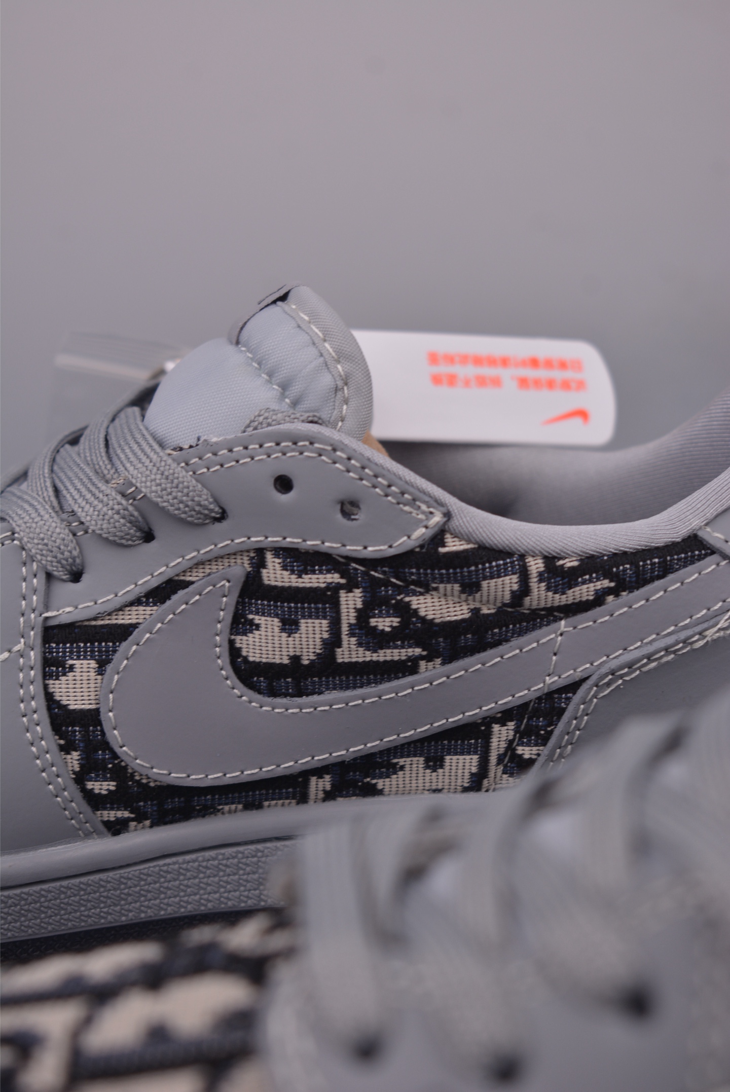 Dior Air Jordan 1 Low: Stylish, comfortable sneakers with iconic Dior design. 9 i1749768044282 4486 0 7