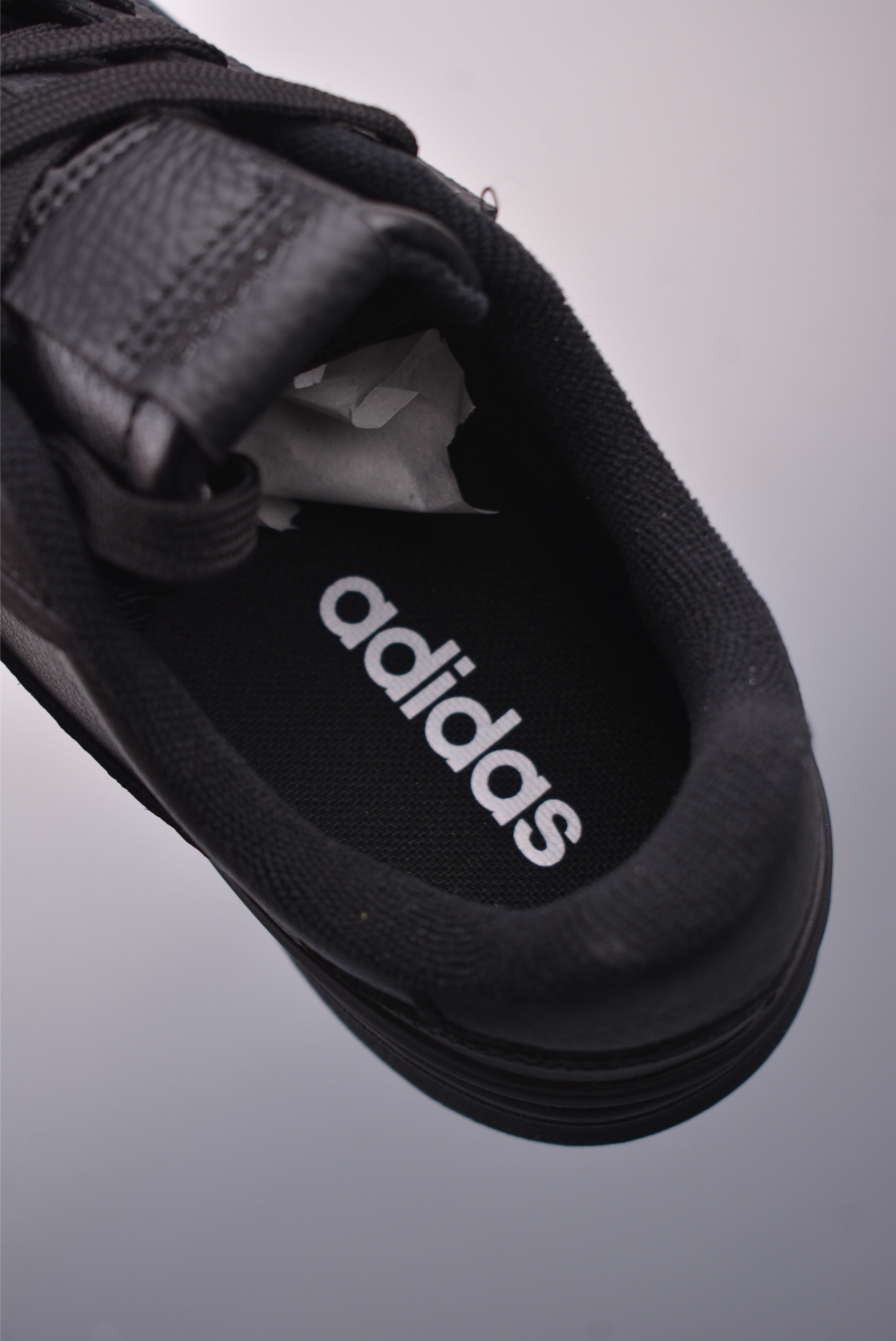 Adidas Aspyre Low-Top Sneakers - Comfortable, Durable, and Stylish Design 10 i1749850860579 7538 0 8