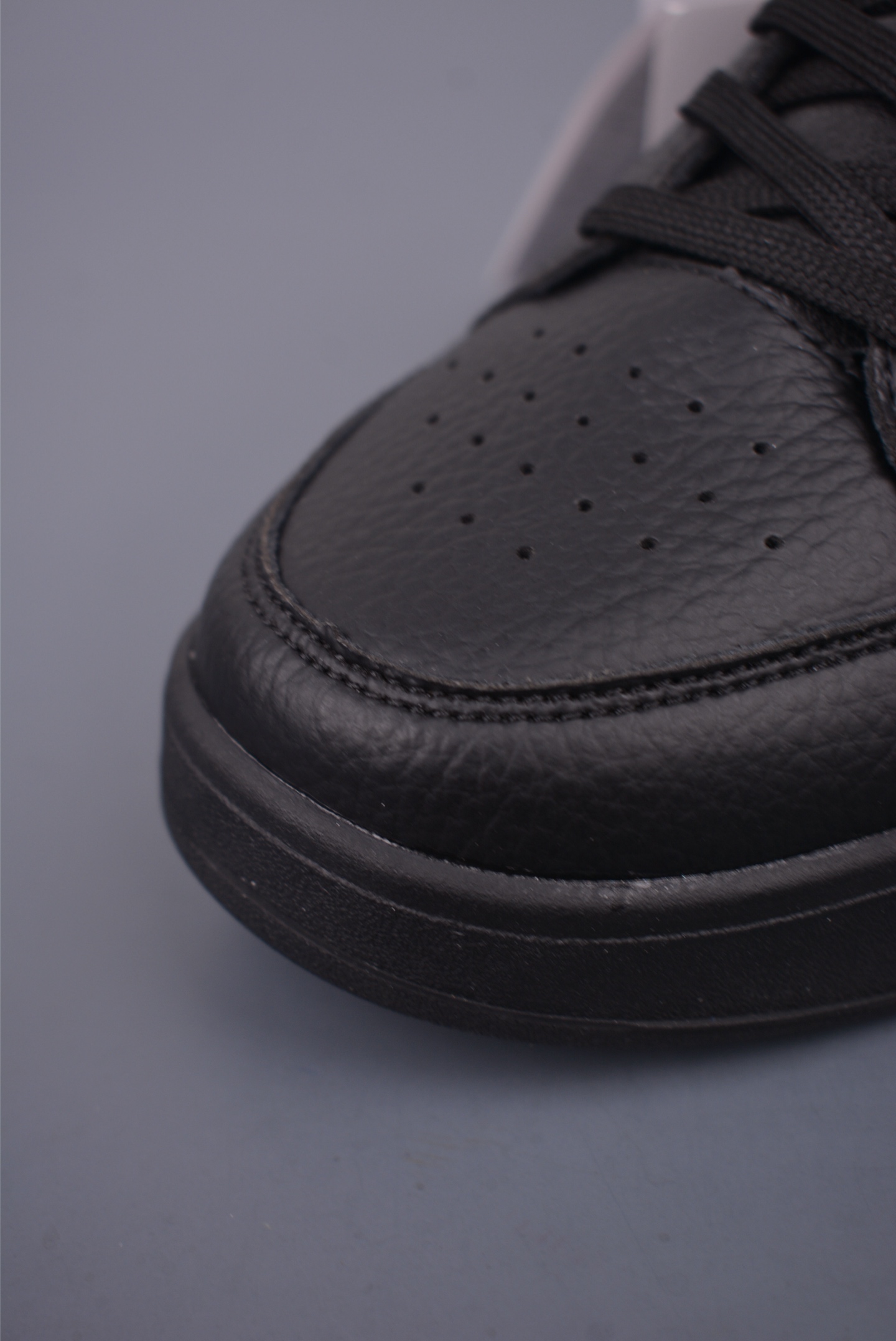 Adidas Aspyre Low-Top Sneakers - Comfortable, Durable, and Stylish Design 7 i1749850861801 753 0 5