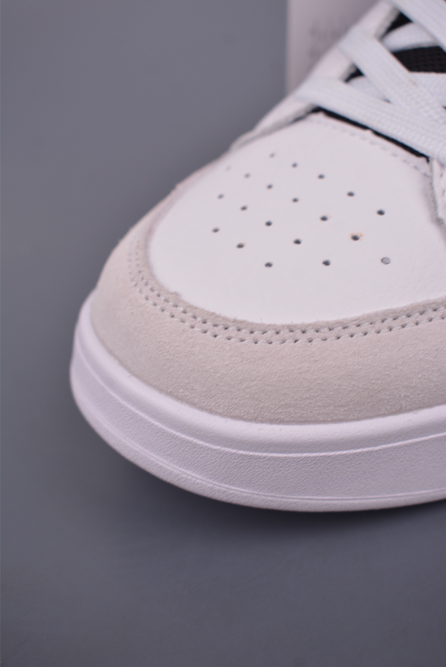 Adidas Aspyre Low-Top Sneakers - Comfortable, Durable, and Stylish Walk Experience 6 i1749850880908 4315 0 5