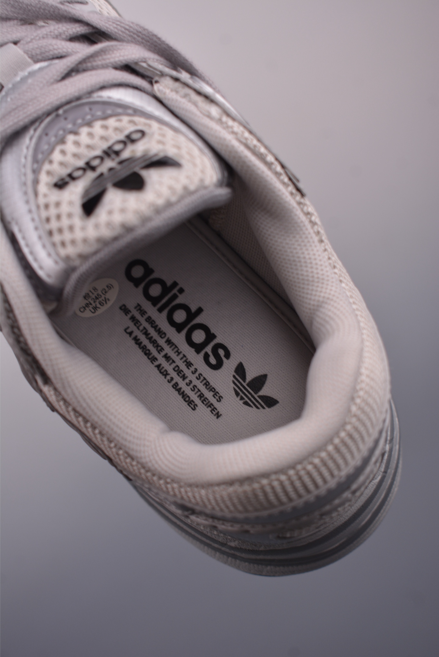 Adidas Originals Astir W Women's Athletic Retro Cushioned Running Shoes 10 i1749851026638 1692 0 8