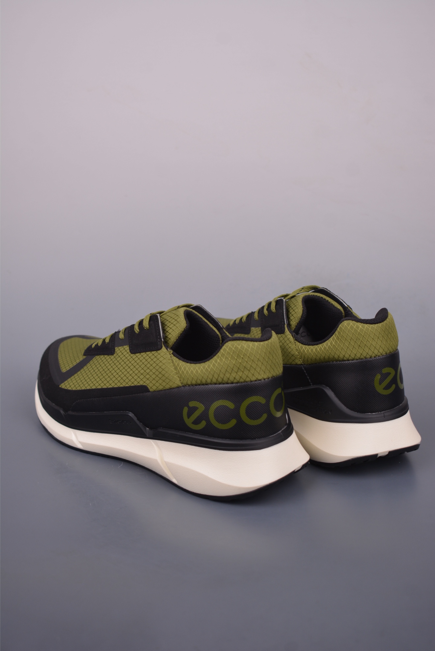 ECCO Men's BIOM 25 Anniversary Edition Sneakers - Lightweight & Comfortable 2 i1749855691078 6112 0 1