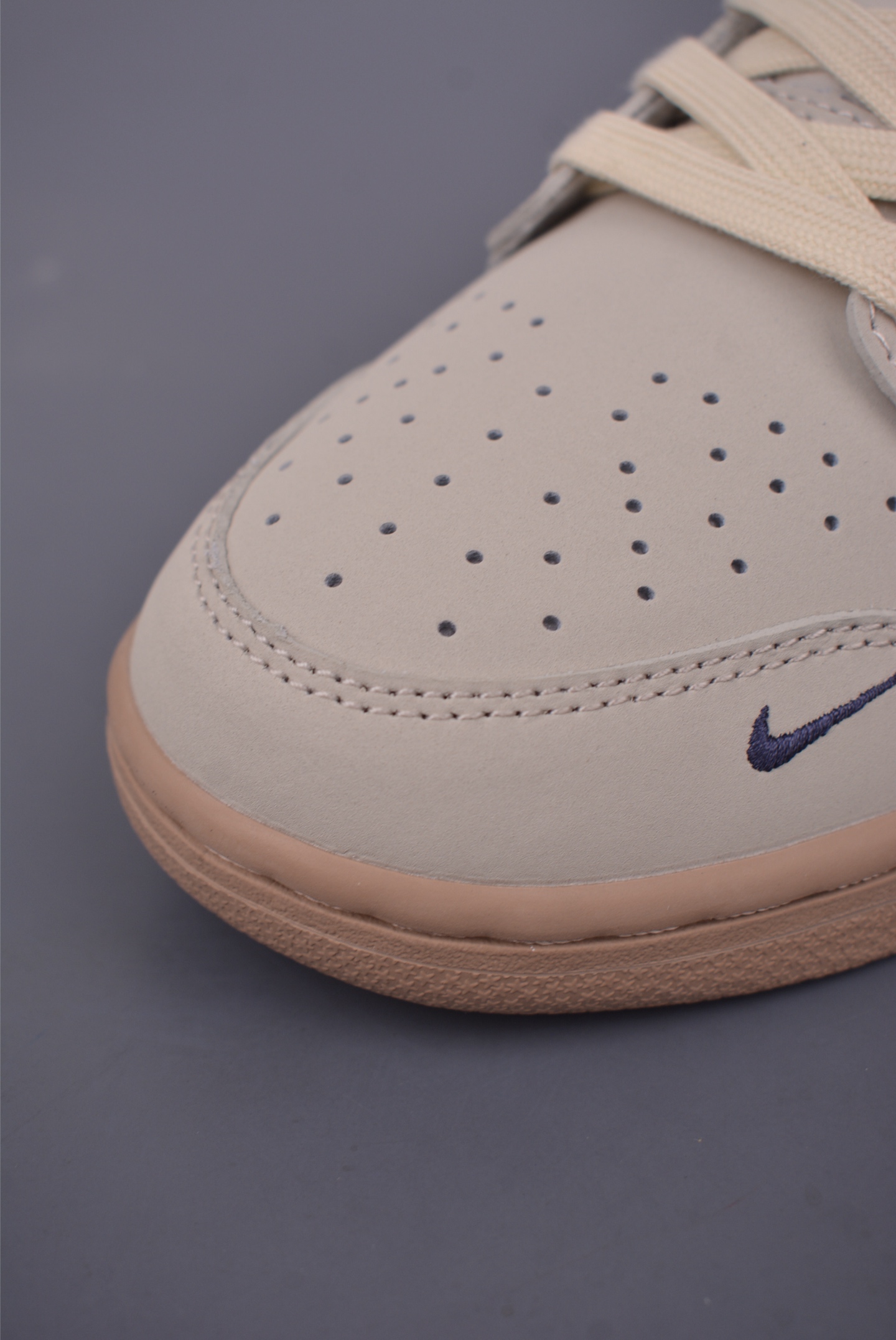 Nike SB Dunk Low Balenciaga Cream/Navy Sneakers Premium Quality 6 i1749855970649 8593 0 5