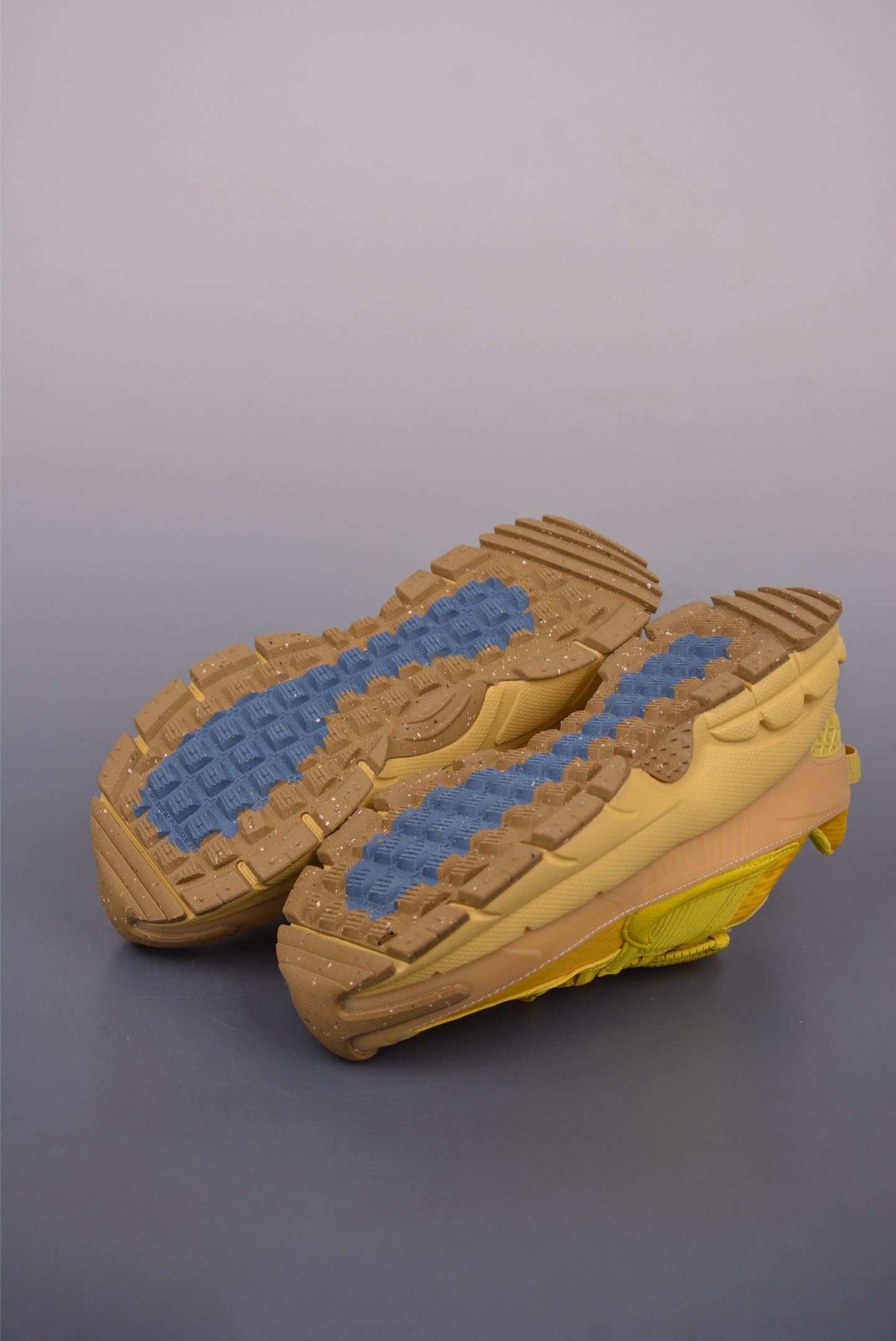 Nike Zoom Vomero 5 Roam Retro Running Shoes - Yellow/Brown - HJ4646-700 3 i1749933185139 9355 0 2