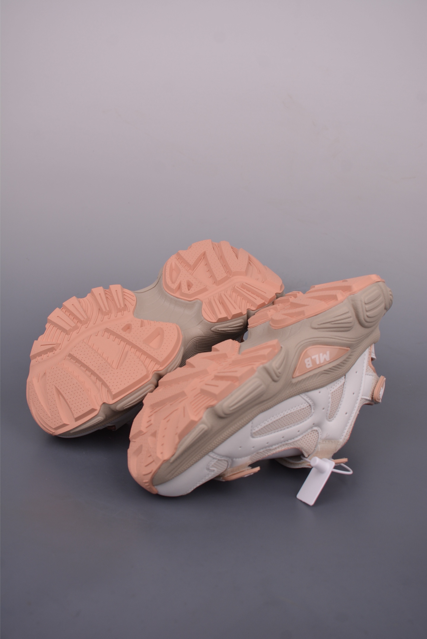 MLB Winner Chunky Mask Sandals - Fashionable Platform Shoes for Women 3 i1749939644611 7991 0 2