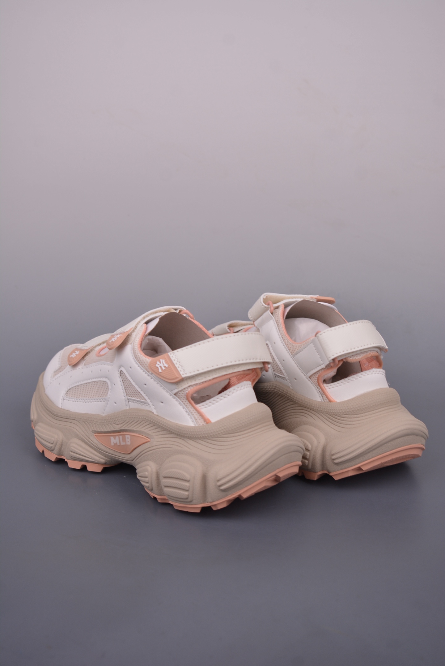 MLB Winner Chunky Mask Sandals - Fashionable Platform Shoes for Women 2 i1749939644618 2335 0 1