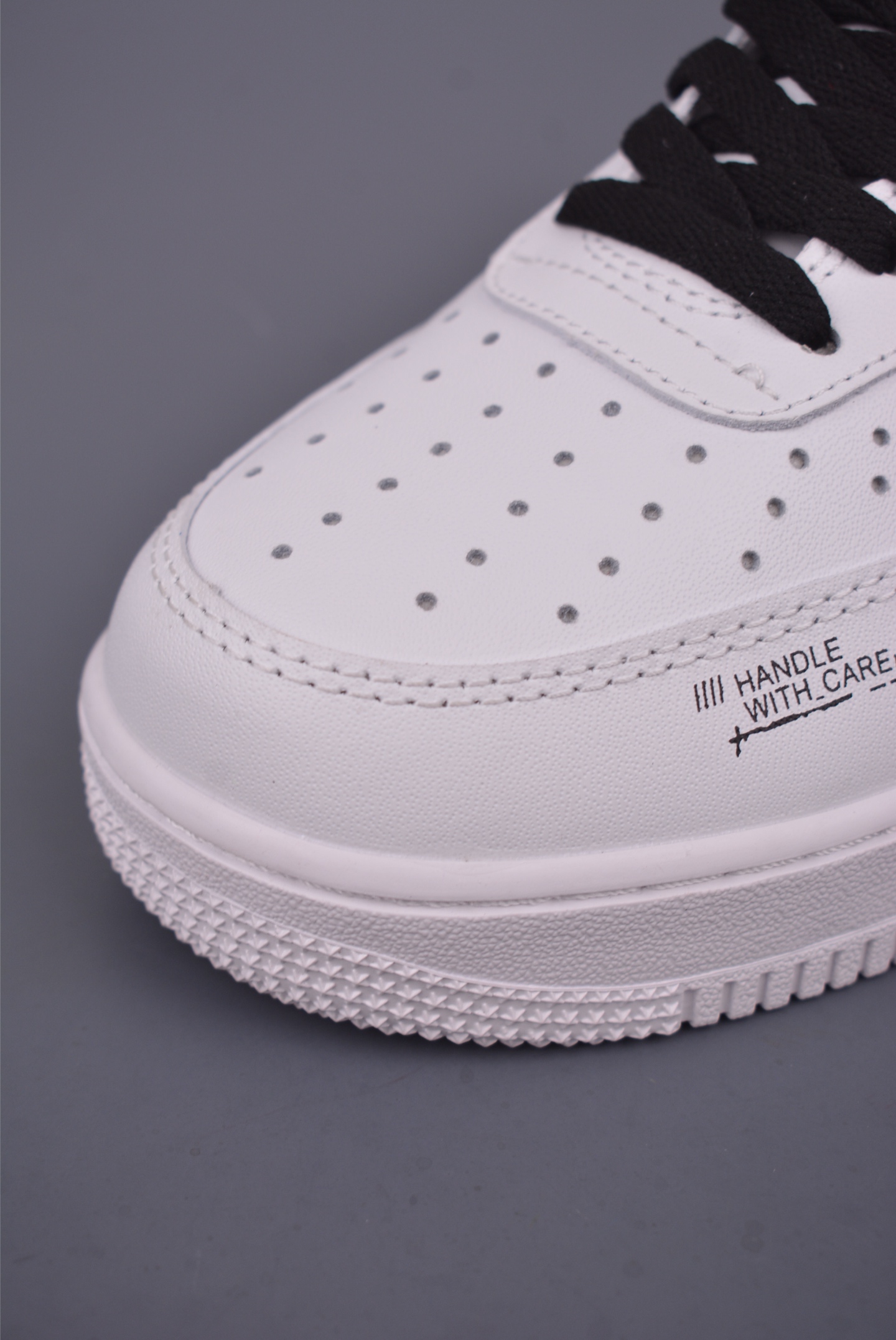 Nike Air Force 1 Low 暴力熊联名 CW2288-030-High Quatity Cheap Brand wholesale wholesaler seller Clothes Bags handbags Sneakers Top Fashion Clothing Shoes from China Factory Chinese suppliers best Quality Beautiful Price Nike Air Force 1 Low 暴力熊联名 CW2288-030