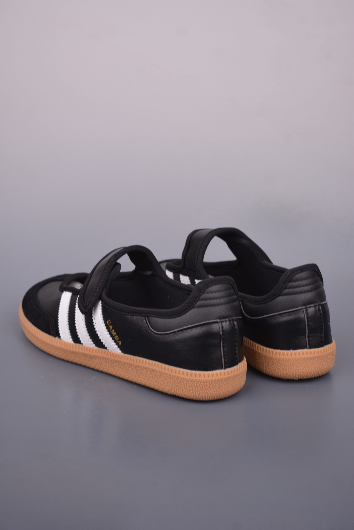 Adidas三叶草SAMBA Jane W 玛丽珍鞋 炎夏鞋柜必备 JQ6445-High Quatity Cheap Brand wholesale wholesaler seller Clothes Bags handbags Sneakers Top Fashion Clothing Shoes from China Factory Chinese suppliers best Quality Beautiful Price Adidas三叶草SAMBA Jane W 玛丽珍鞋 炎夏鞋柜必备 JQ6445