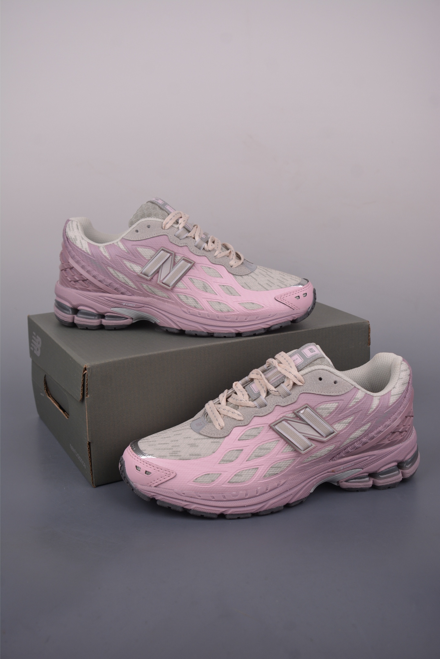 New Balance 1906R Retro Sneakers - Comfort and Style Combined 5 i1749944454227 2979 0 4