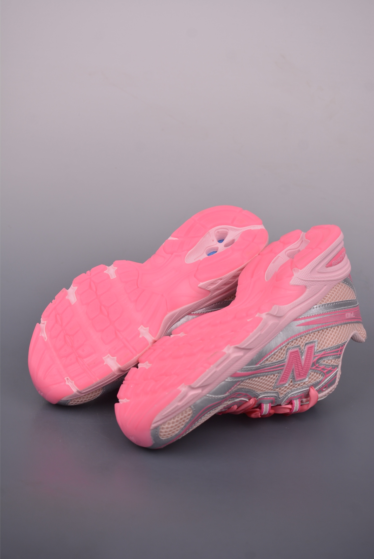 New Balance 740 Series Retro Casual Sneakers - Pink, Women's Sizes 4 i1749944489880 1002 0 2