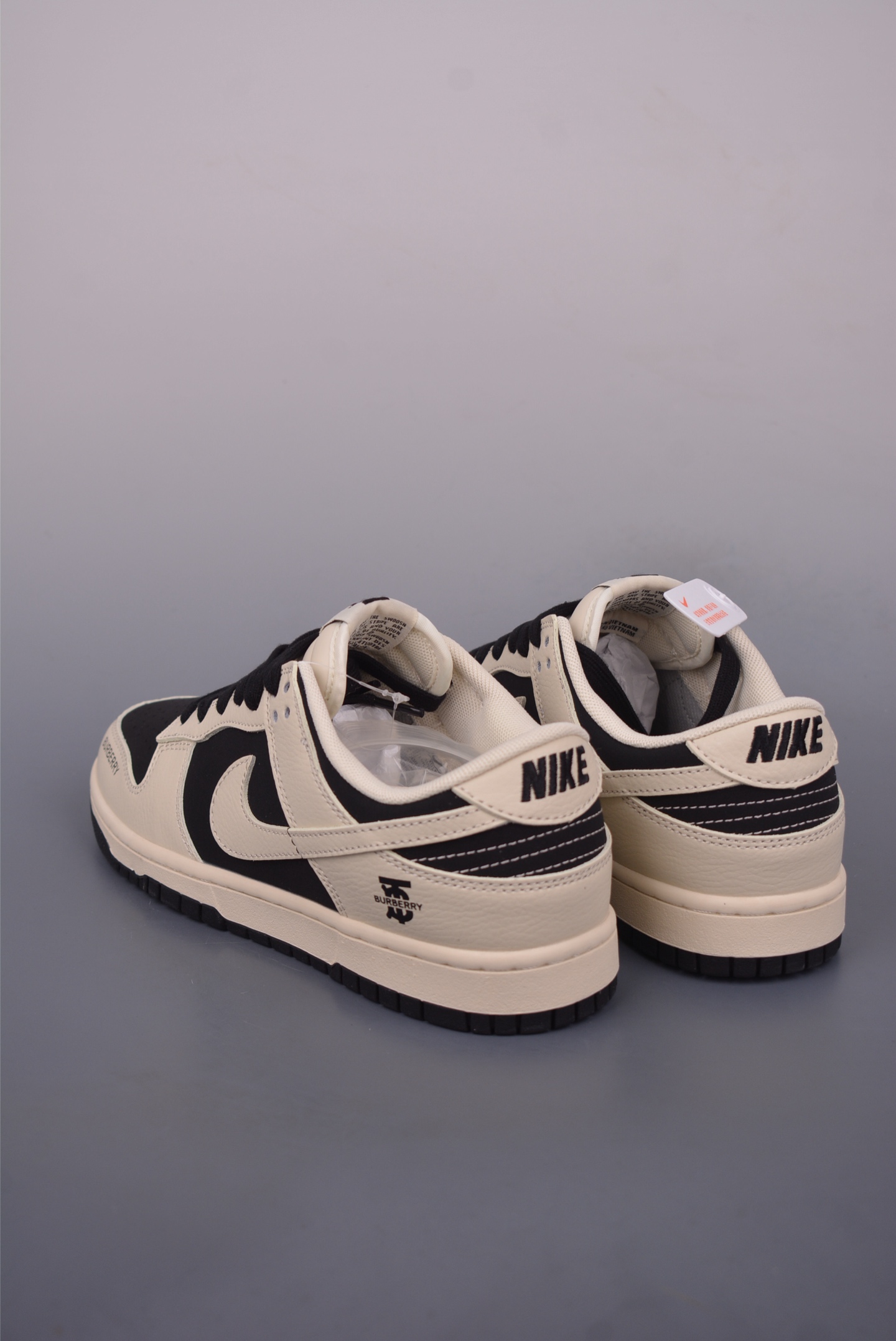 Nike SB Dunk Low Burberry: Premium Leather, Exclusive Design, and Perfect Comfort 2 i1749944702797 121 0 1