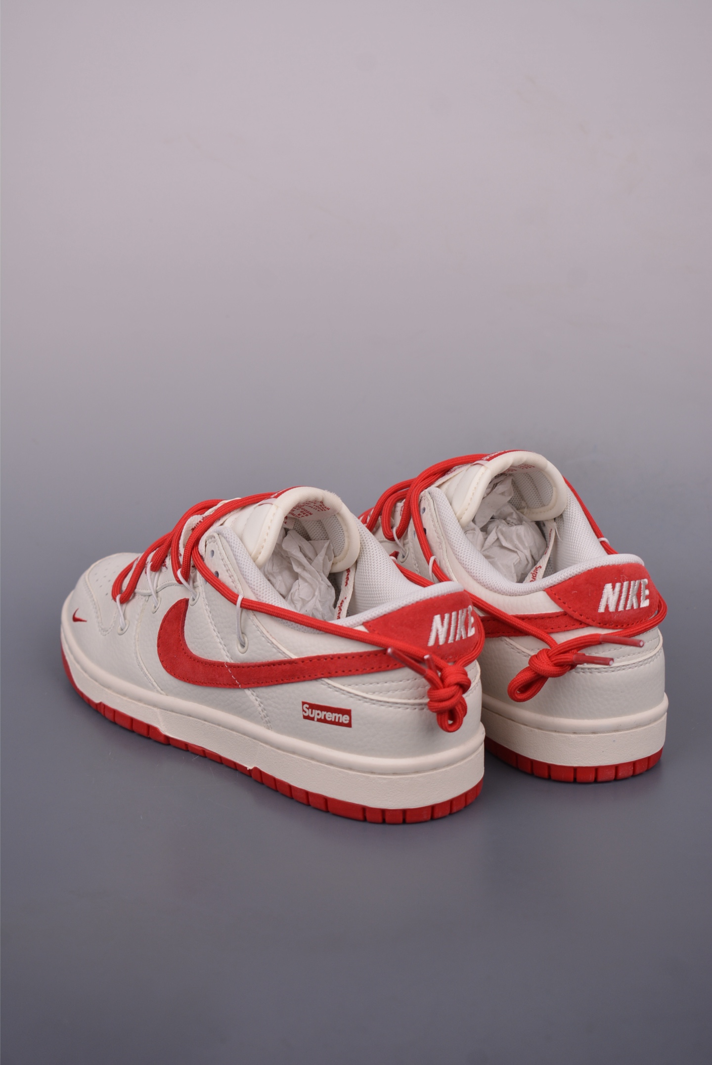Nike SB Dunk Low Supreme Collab Deconstructed Drawstring Laces Sneakers 3 i1749944831410 9783 0 1