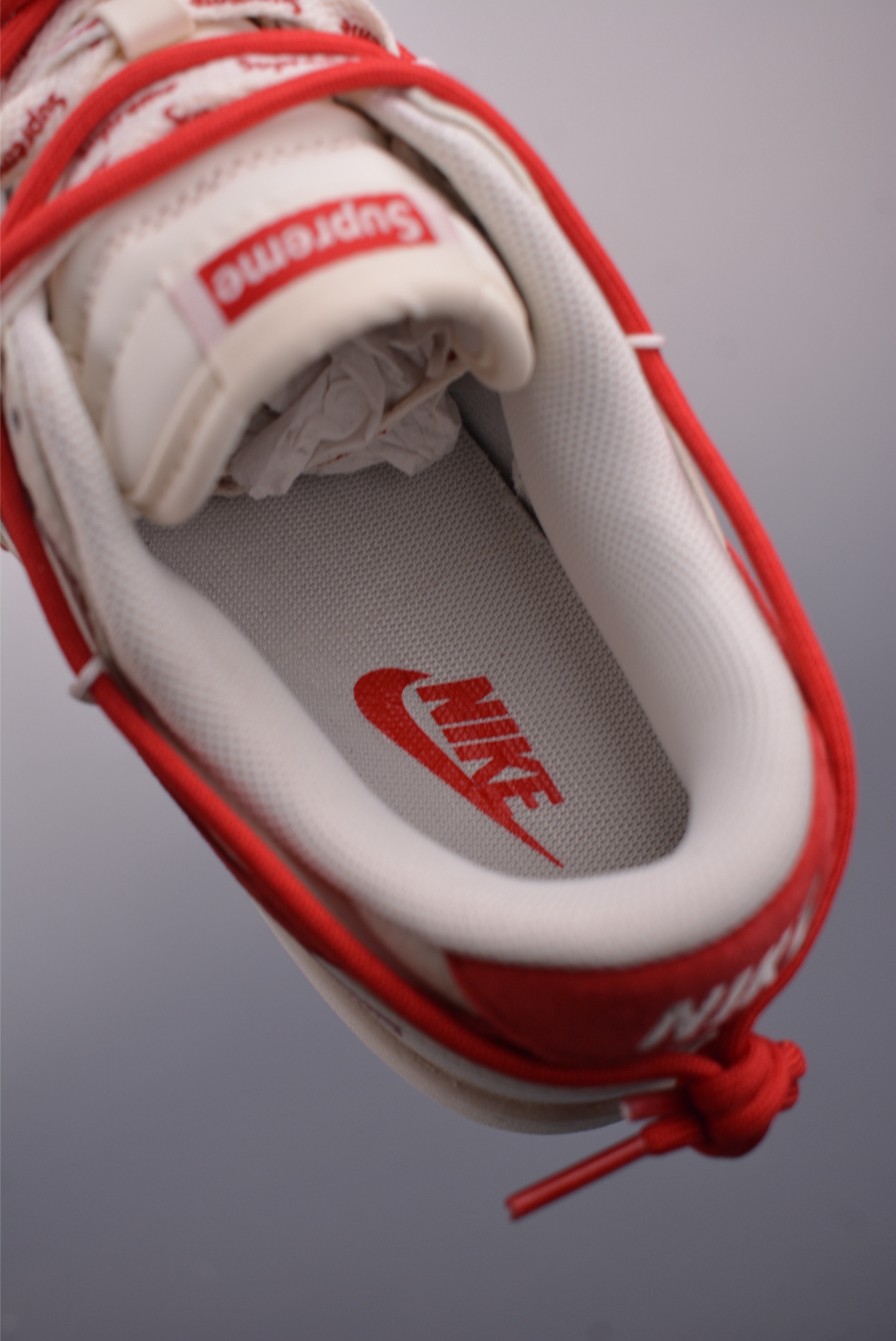 Nike SB Dunk Low Supreme Collab Deconstructed Drawstring Laces Sneakers 10 i1749944836866 4634 0 8