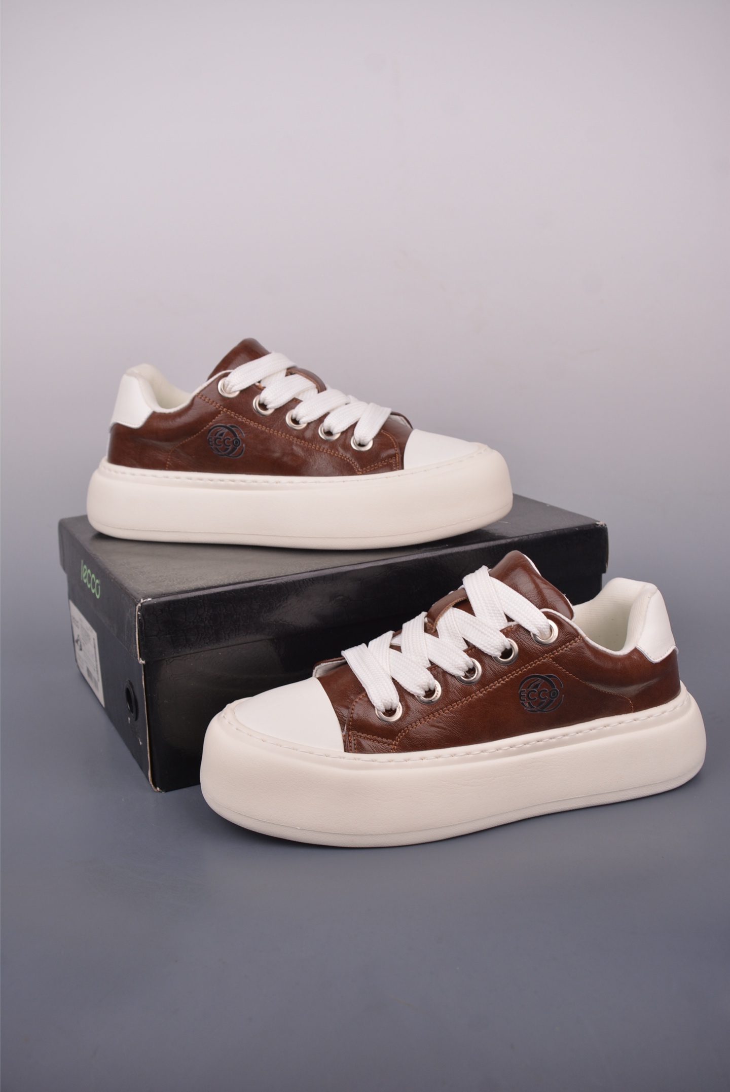 Ecco Men's Brown Leather Sneakers Lightweight Cushioned Street Style Shoes 5 i1749944958678 2775 0 4