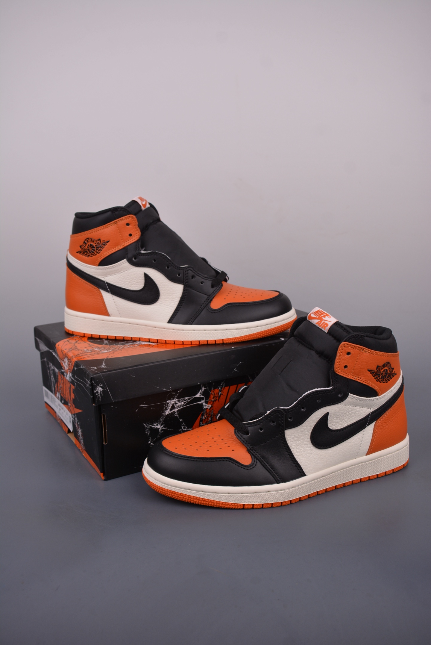 Jordan Air Jordan 1 High 扣碎 莞产原底面 DZ5485-006