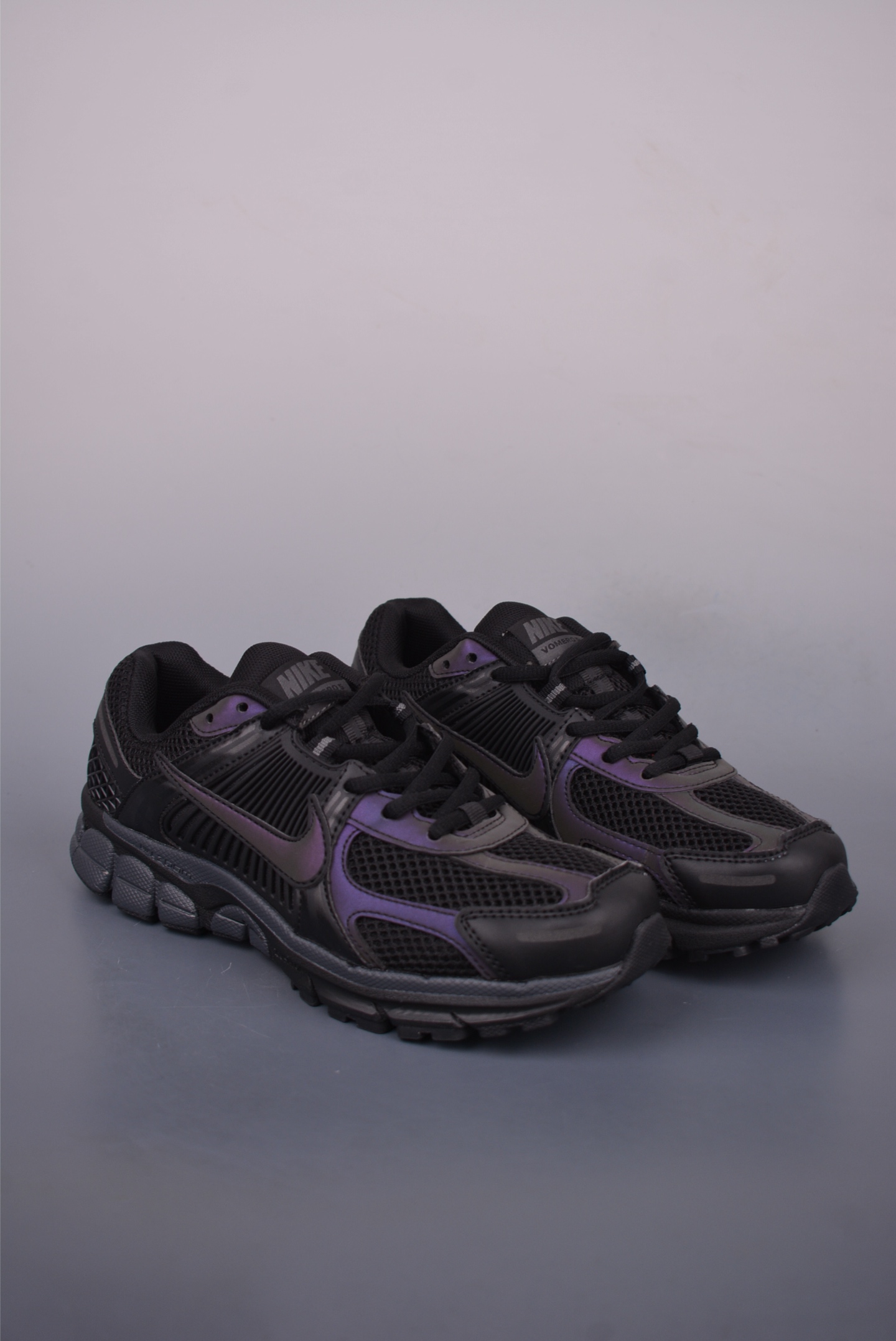 Nike ZOOM Vomero 5 SP Retro Running Shoes - Breathable Mesh, Comfortable Fit 1 i1750021992972 2485 0 0