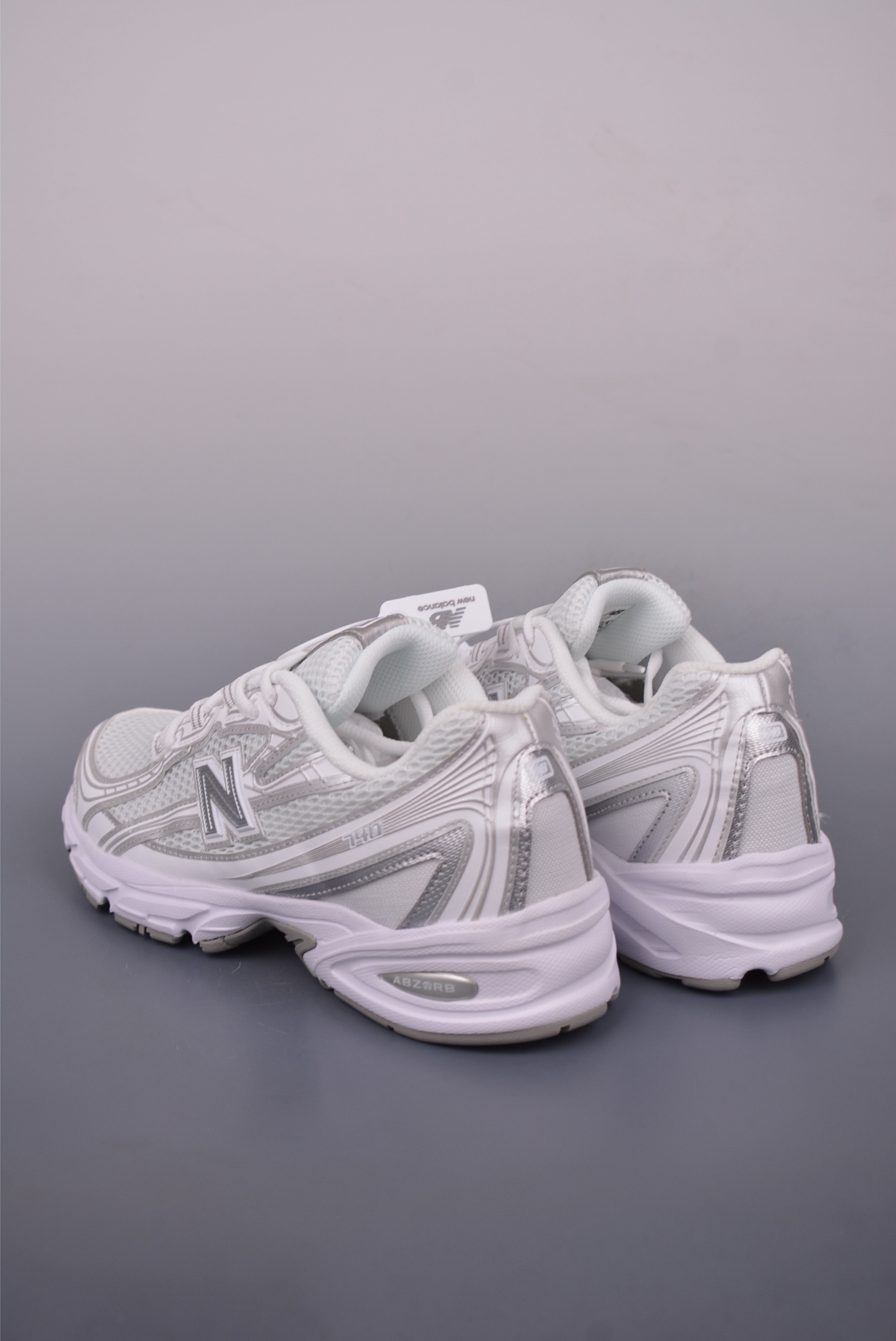 New Balance 740 Retro Running Shoes - Comfortable & Stylish Sneakers 3 i1750022039020 3371 0 1