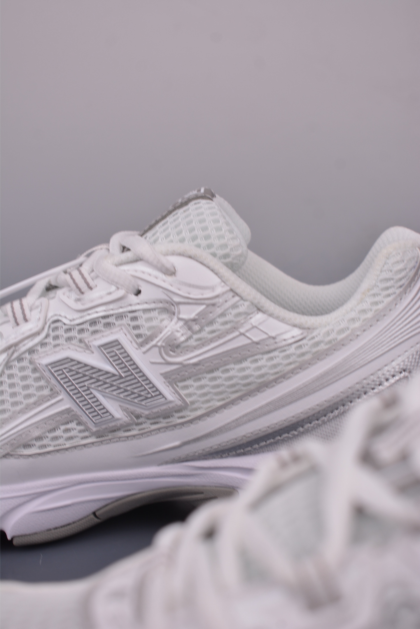 New Balance 740 Retro Running Shoes - Comfortable & Stylish Sneakers 9 i1750022039096 5475 0 7