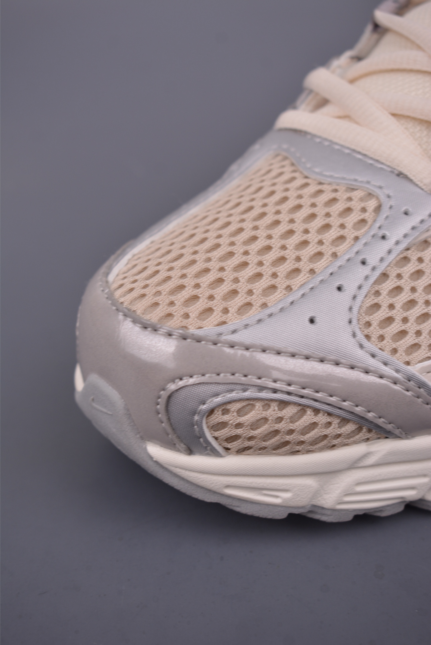 Nike V5 RNR Low-Top Running Shoes, Comfortable, Versatile, and Durable 7 i1750025394028 4086 0 5