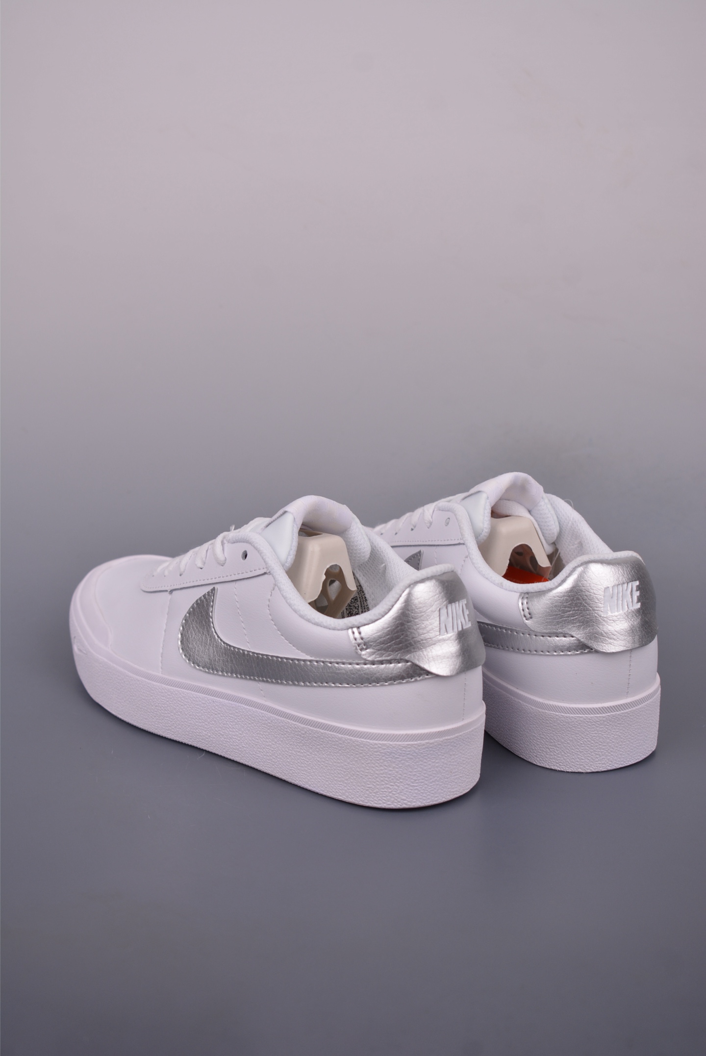 Nike Court Shot Low Retro Classic Sneakers - Simple Design, Durable Outsole 3 i1750025633687 874 0 1