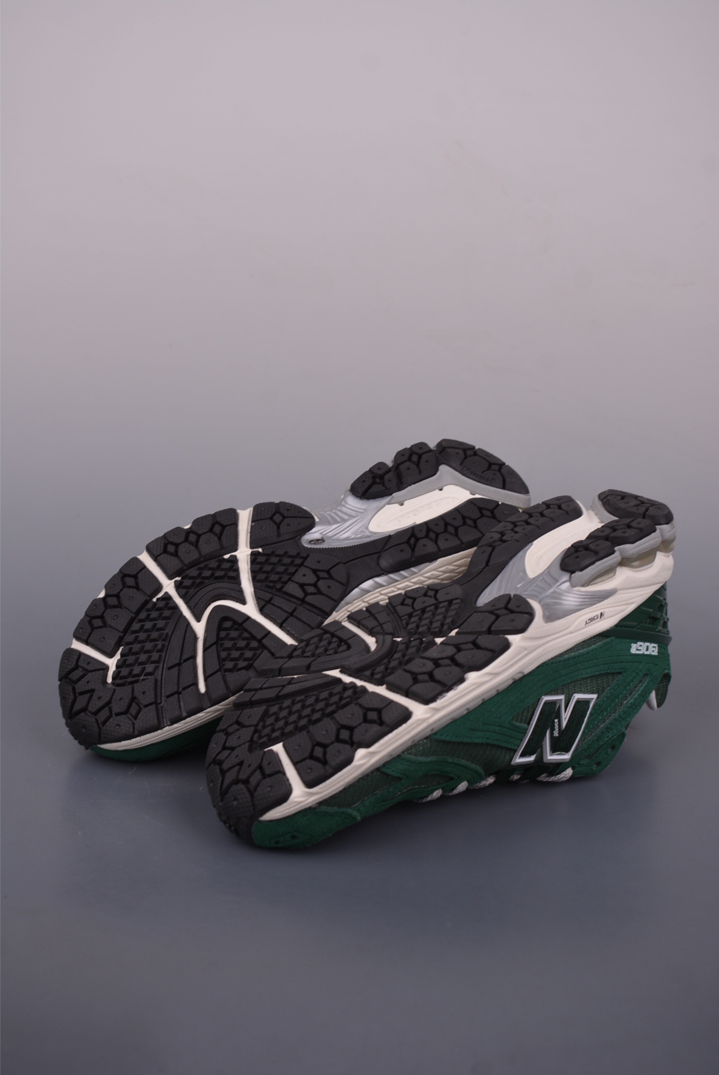 New Balance 1906R Retro Running Shoes - Classic Style, Modern Comfort 3 i1750025920066 7891 0 2