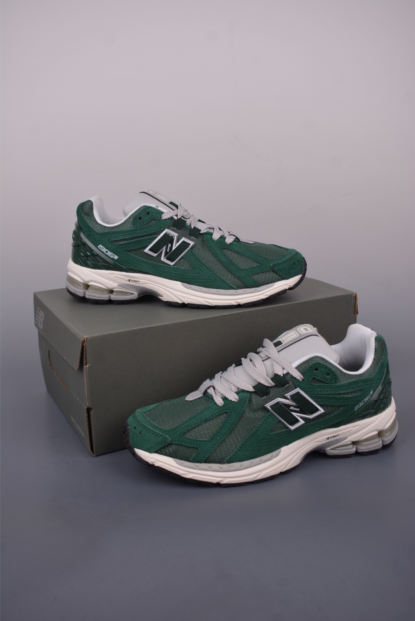 New Balance 1906R Retro Running Shoes - Classic Style, Modern Comfort 5 i1750025923778 6356 0 4