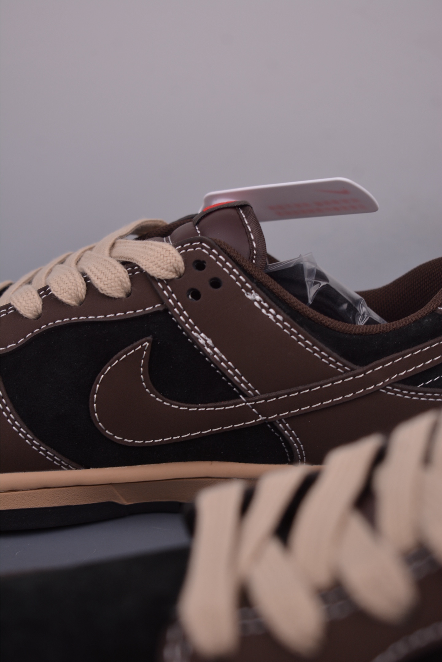 Nike SB Dunk Low DIY Brown Black Sneakers - Premium Quality & Comfort 9 i1750028026715 9074 0 7