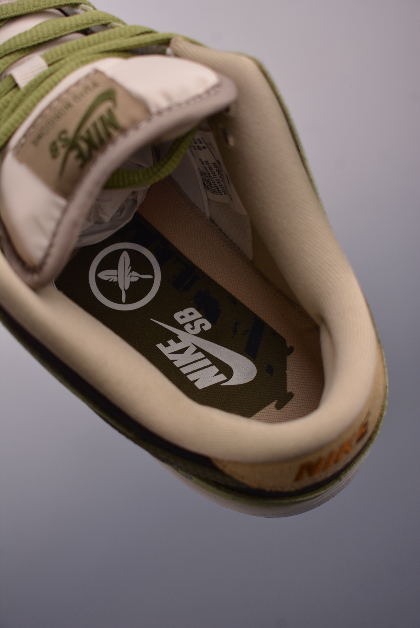 Nike SB Dunk Low Pro Premium Quality First Taste Edition HF8022 Sneakers 10 i1750029018412 4071 0 8