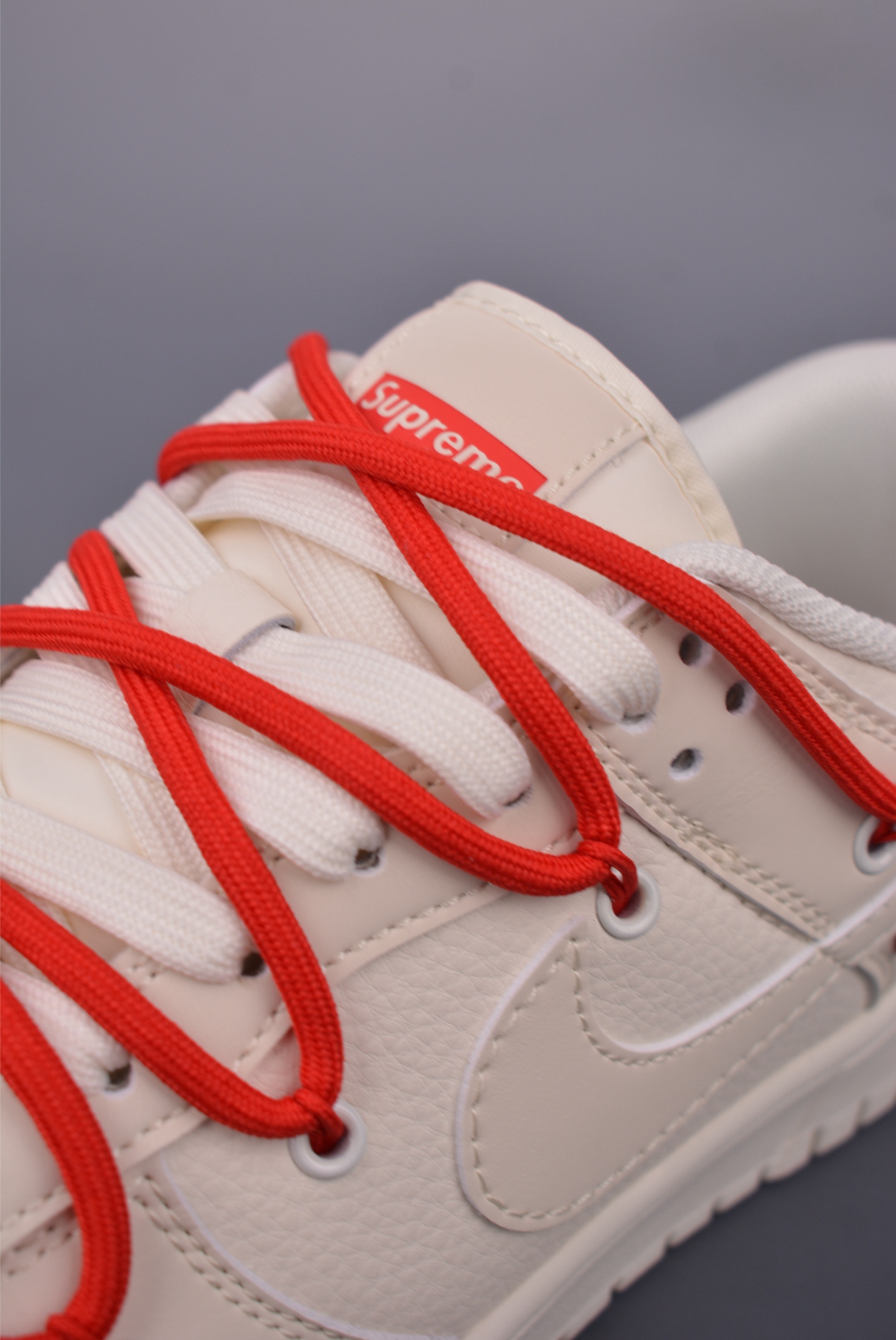 Nike SB Dunk Low Supreme Collab: Deconstructed Laces, Premium Quality 7 i1750029485987 8606 0 6