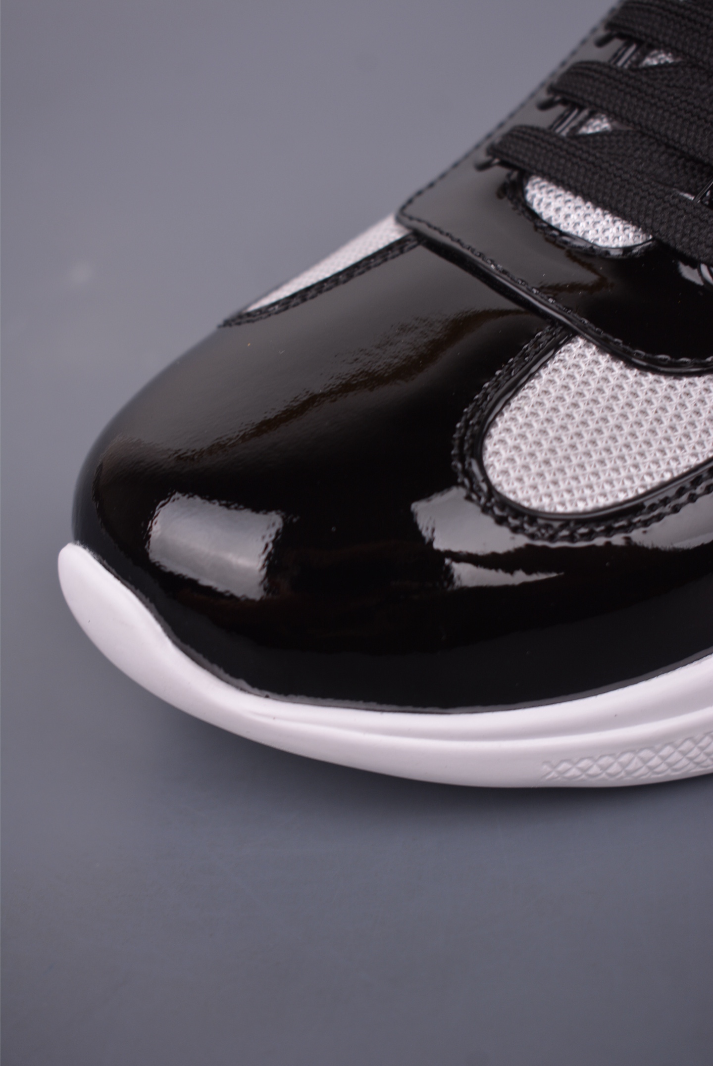 PRADA普拉达 广东大厂品质 专柜同步 鞋面意大利进口牛皮面料 AJ3390