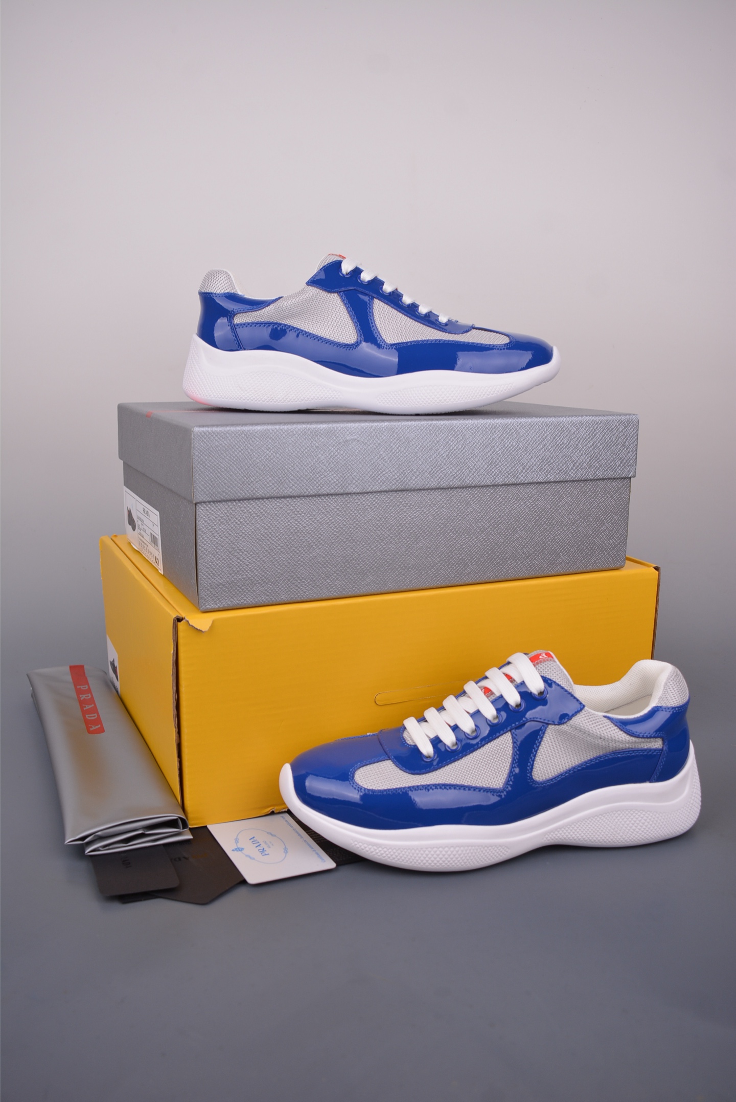 Prada Trainer Sneakers in Blue Leather and Mesh with White Rubber Sole 6 i1750031213335 7500 0 4