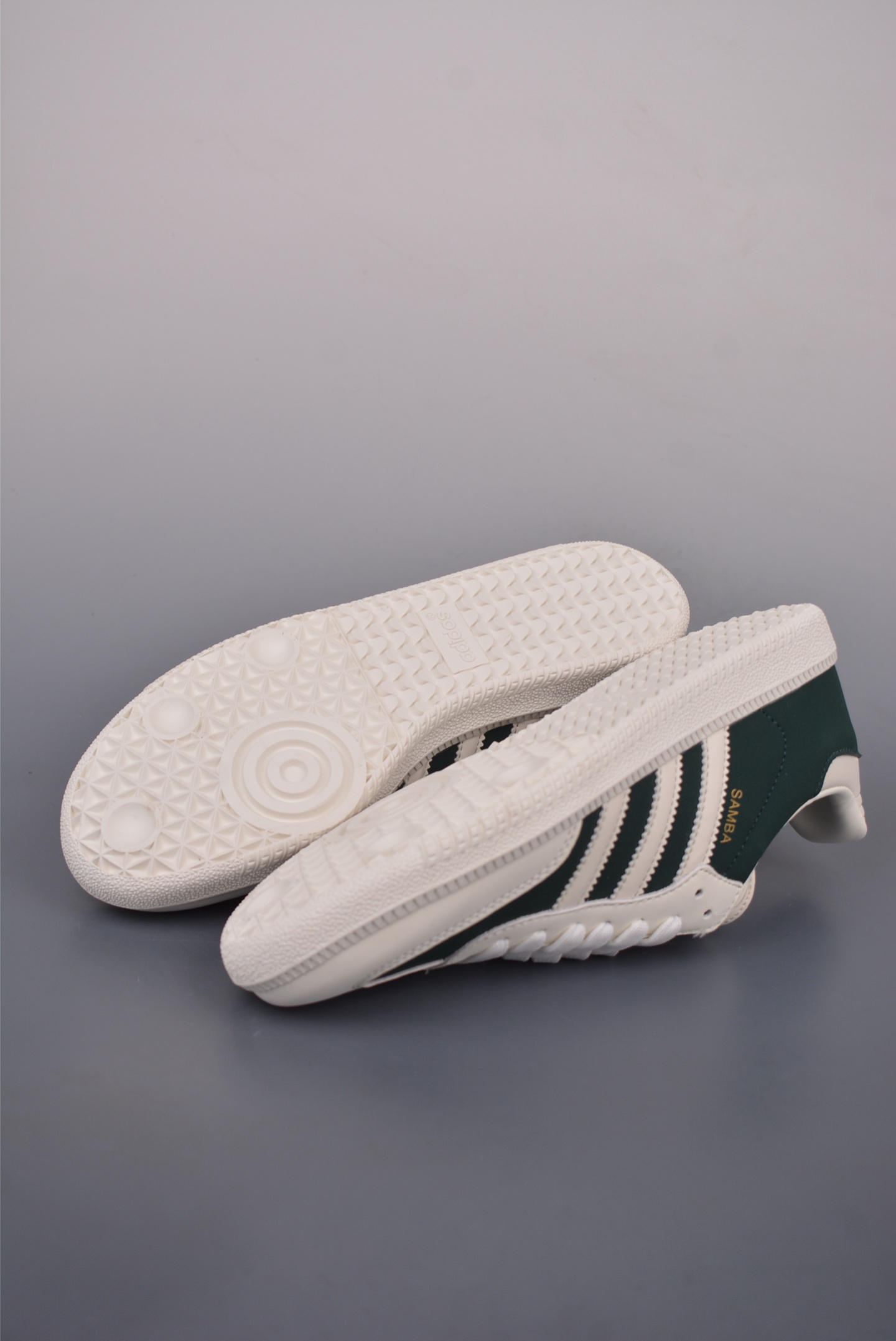Adidas Samba OG: Timeless Style & Comfort in Every Step - Shop Now! 4 i1750103193783 456 0 2