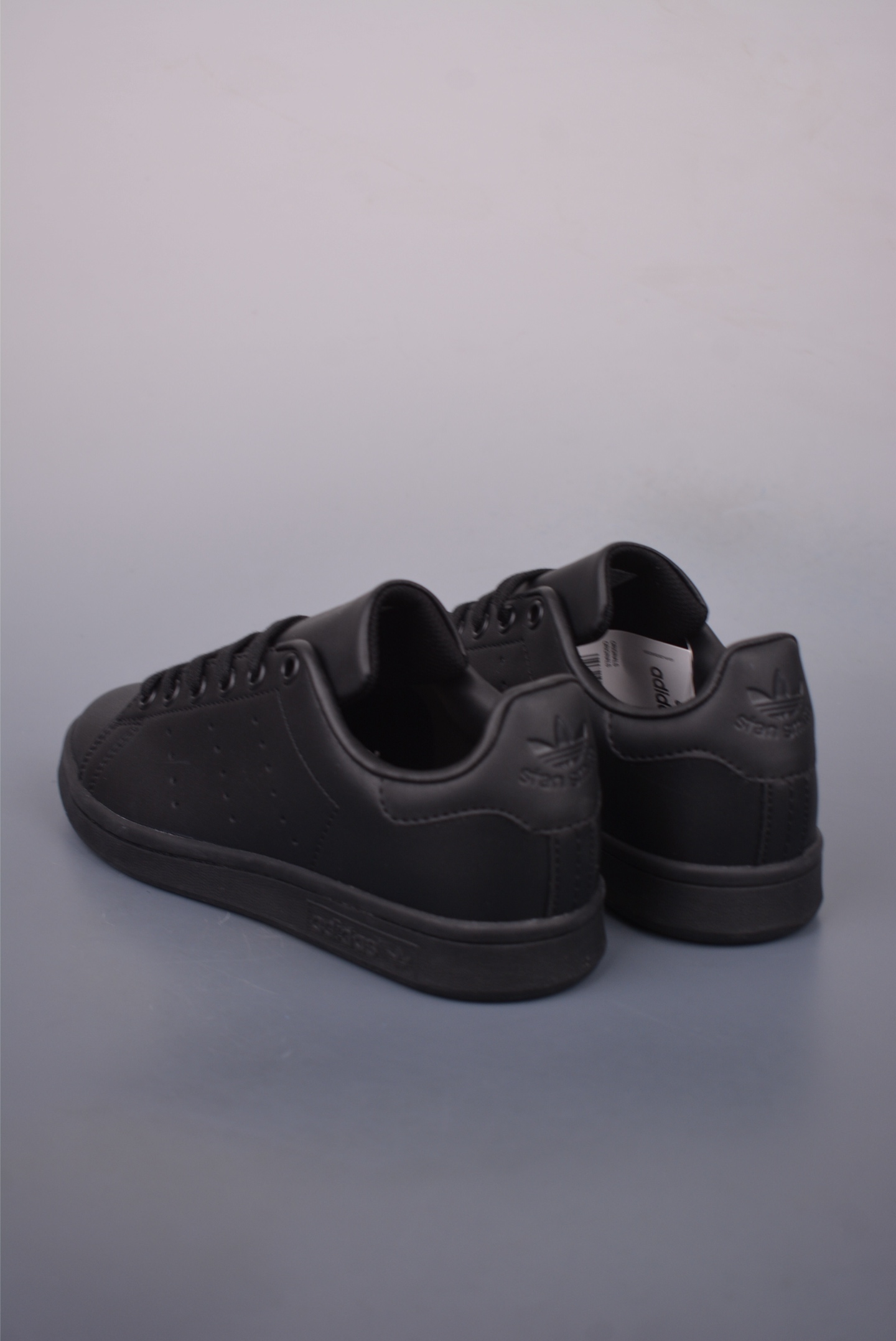 Adidas Stan Smith Classic Leather Sneakers - All Black - Sizes 36-45 3 i1750104129412 8791 0 1